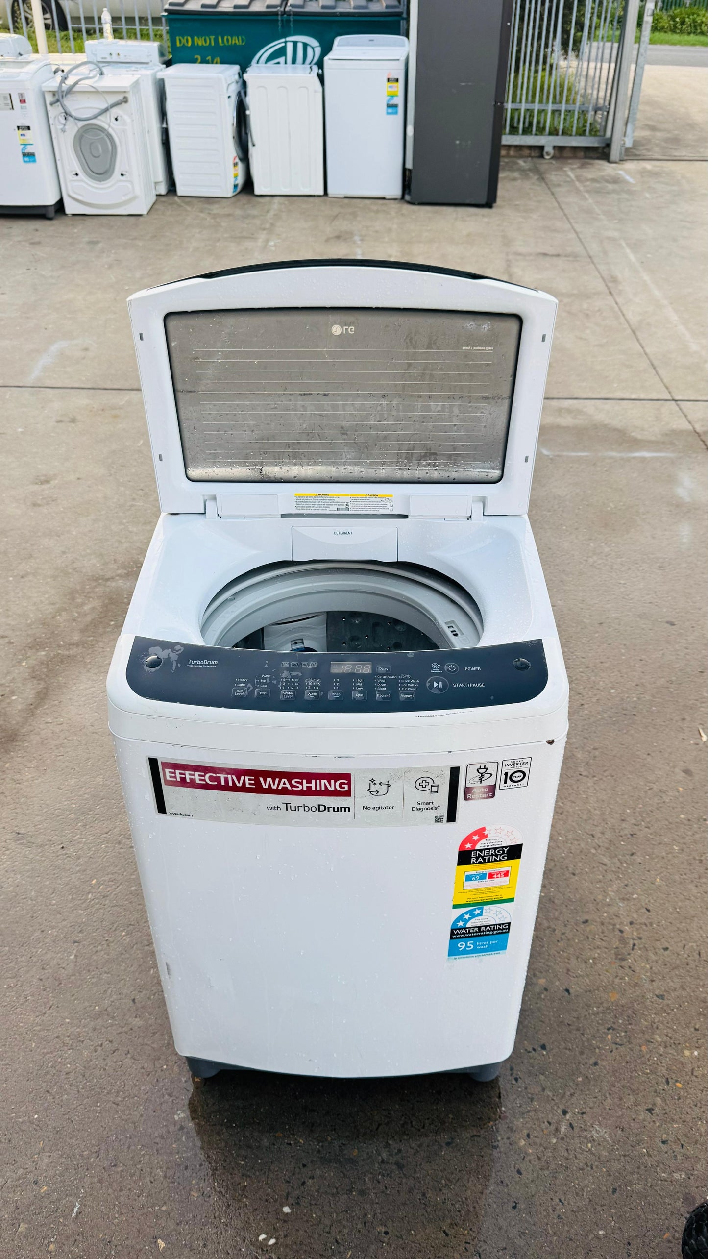 LG 6.5KGS TOP LOADER WASHING MACHINE