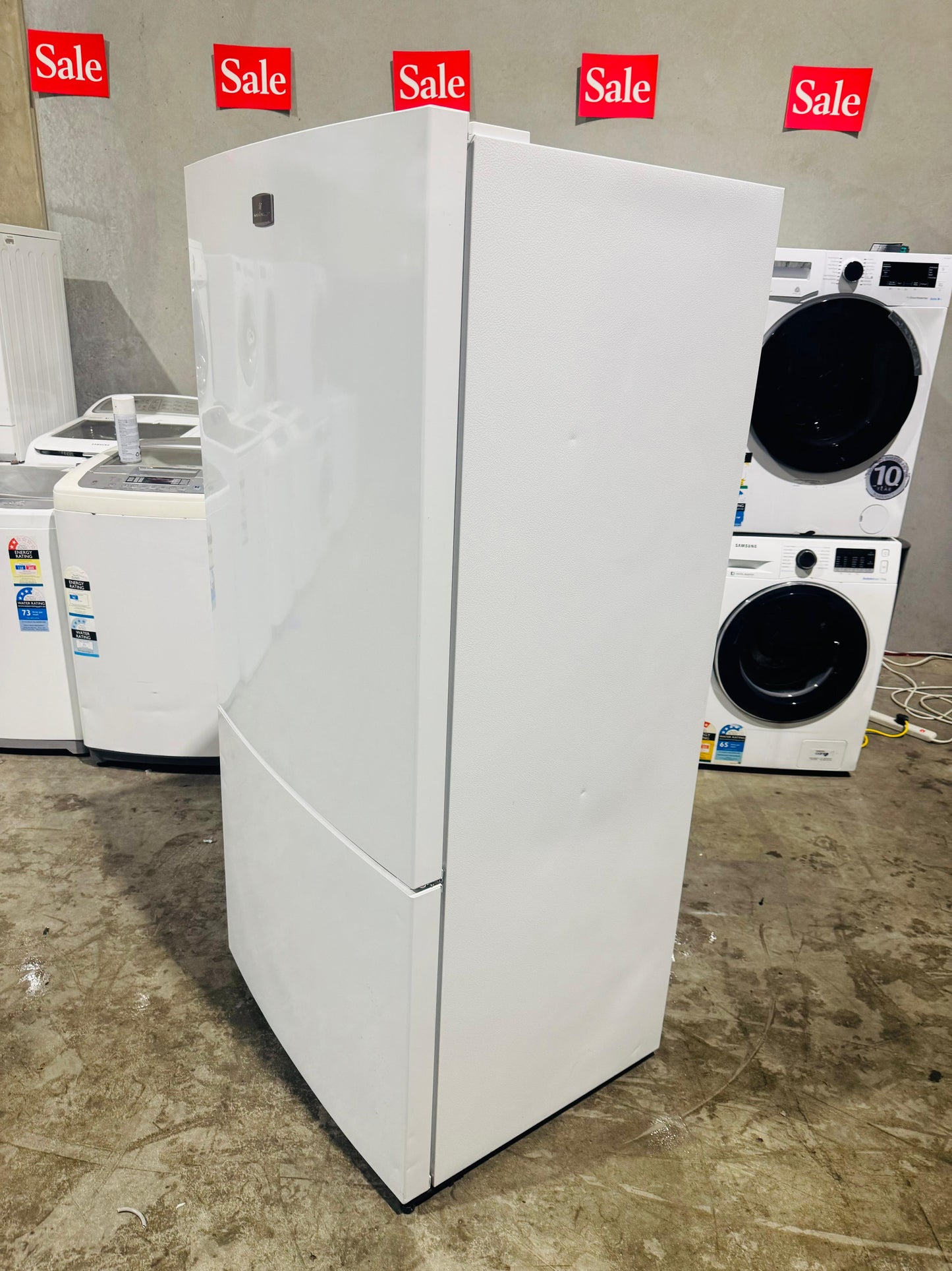 KELVINATOR 529 LITRES FRIDGE FREEZER