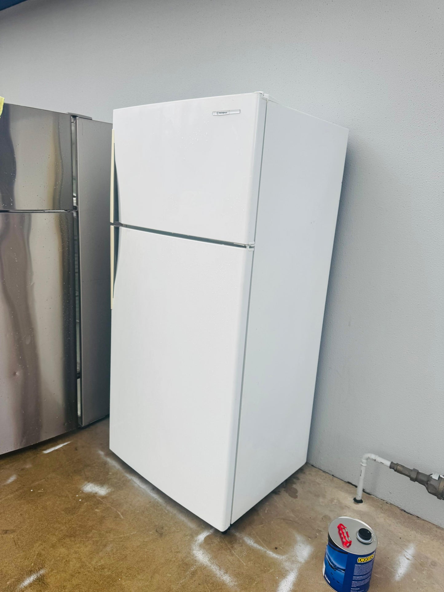 WESTING HOUSE 517 LITRES FRIDGE FREEZER