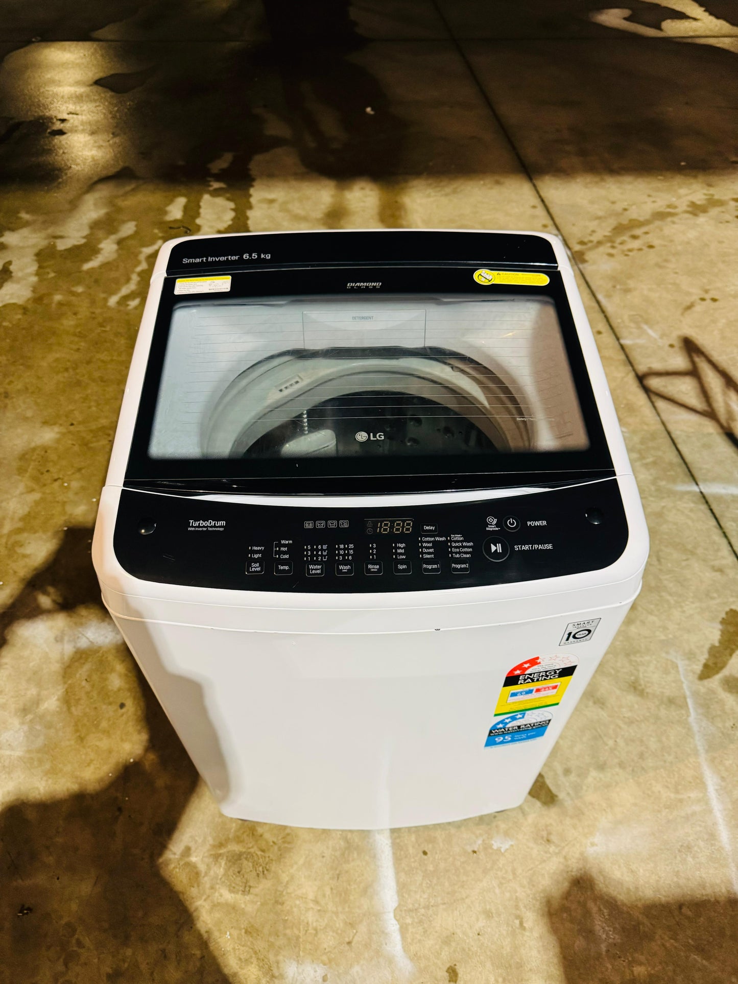 LG 6.5 KGS TOP LOADER WASHING MACHINE