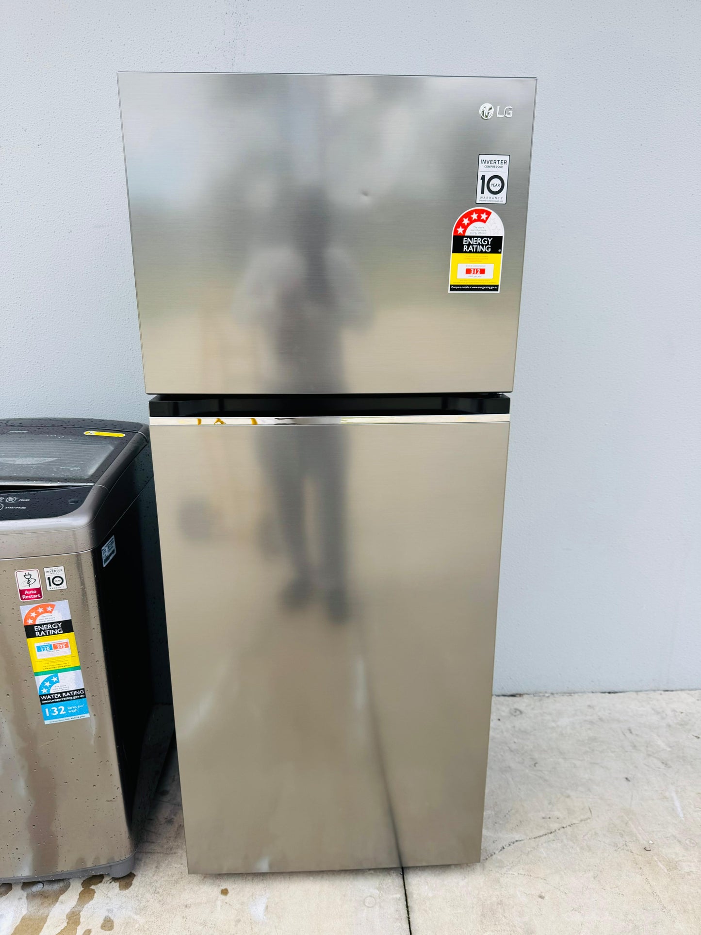 LG 375 LITRES FRIDGE FREEZER
