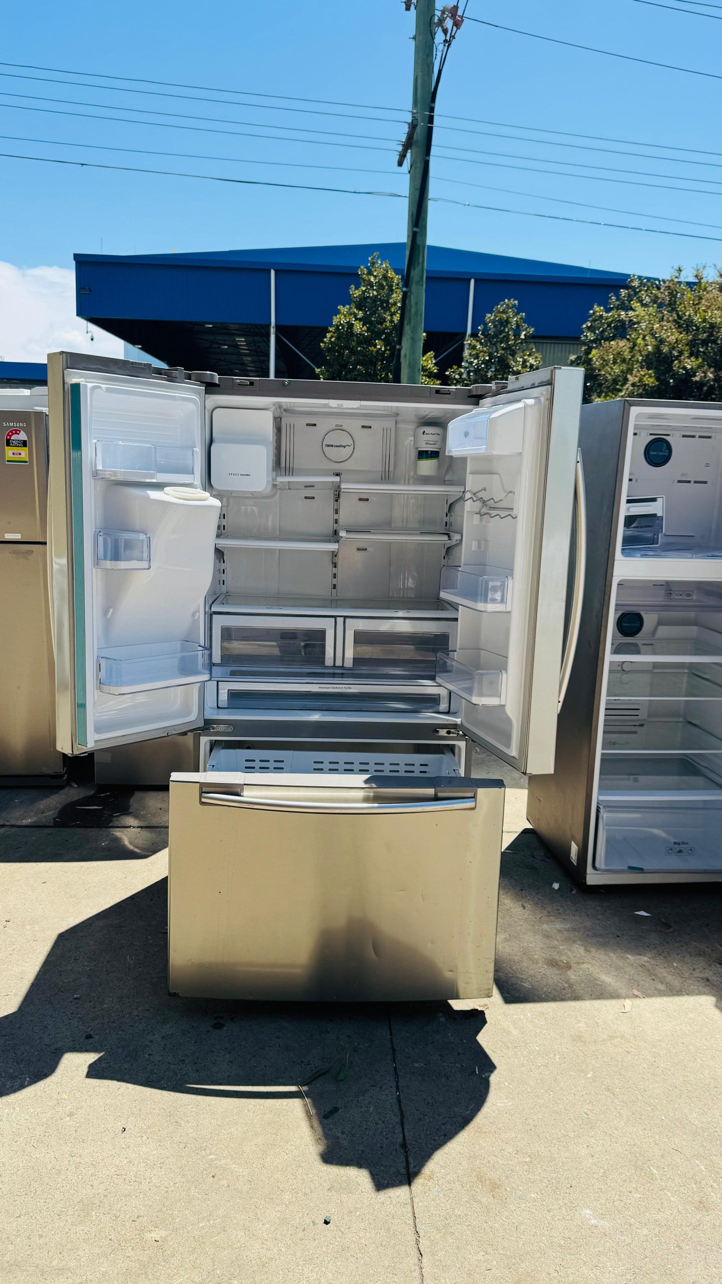 SAMSUNG FRENCH DOOR 639 LITRES FRIDGE FREEZER