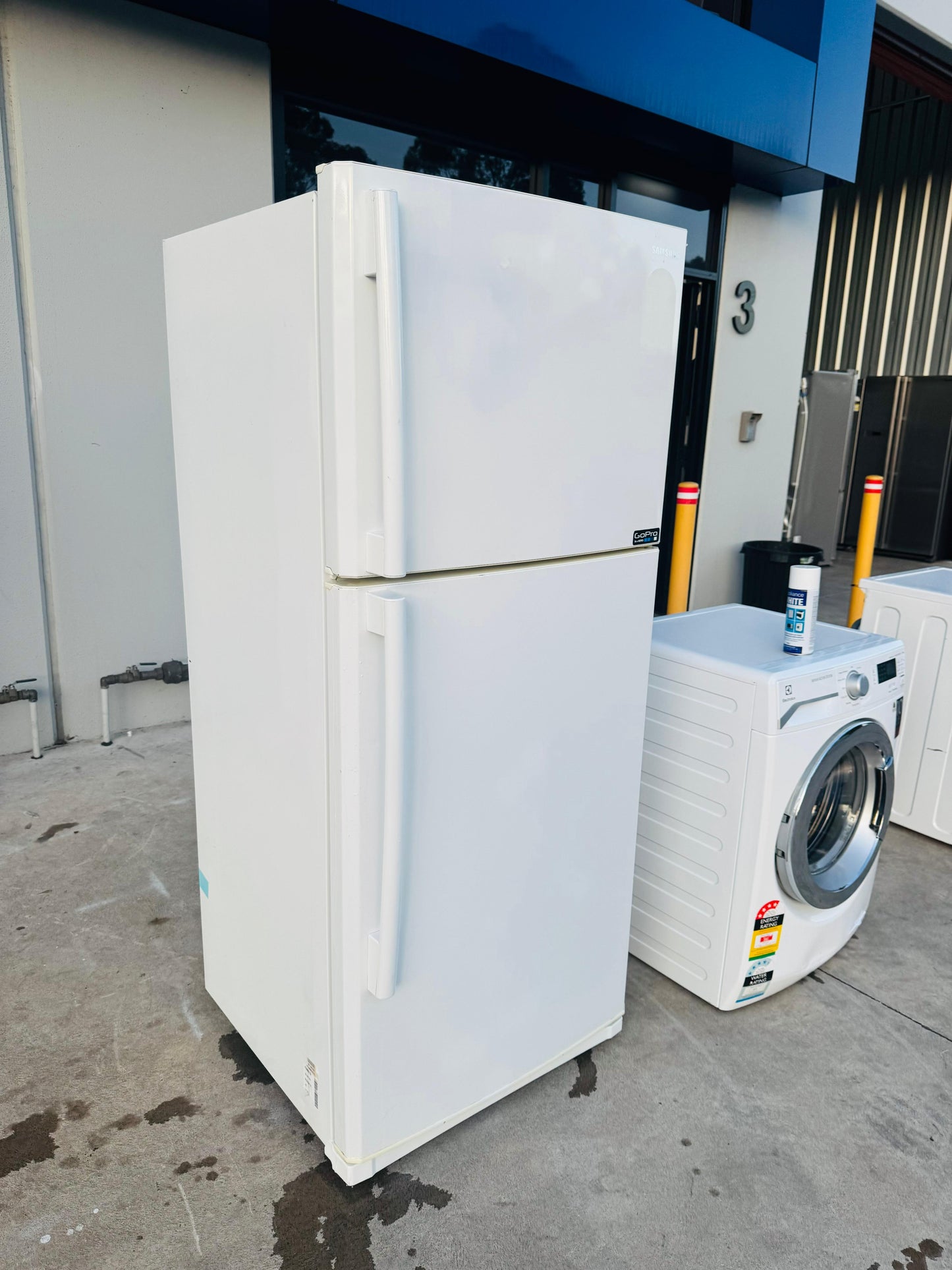 SAMSUNG 431 LITRES FRIDGE FREEZER