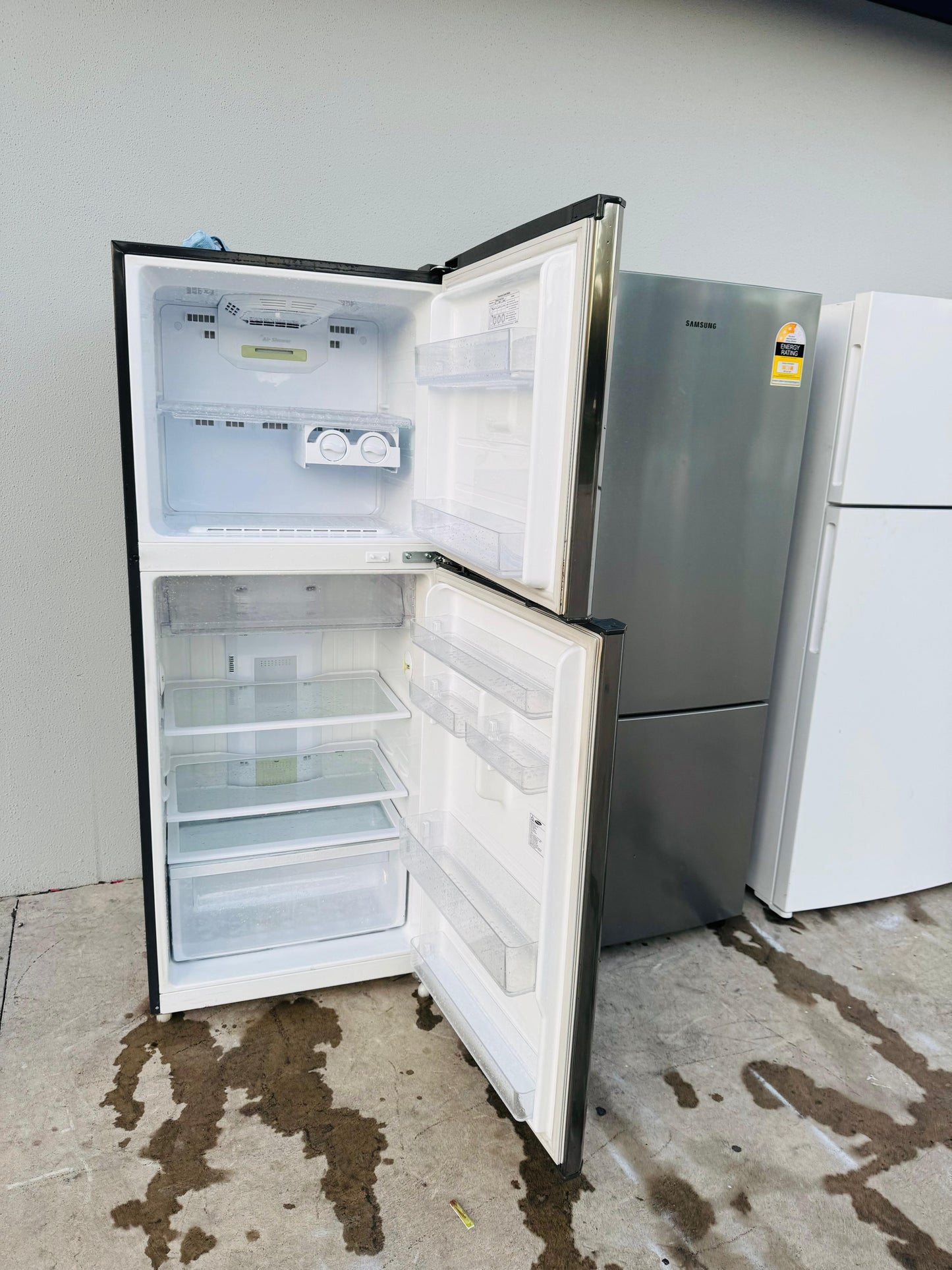 SAMSUNG 367 LITRES FRIDGE FREEZER