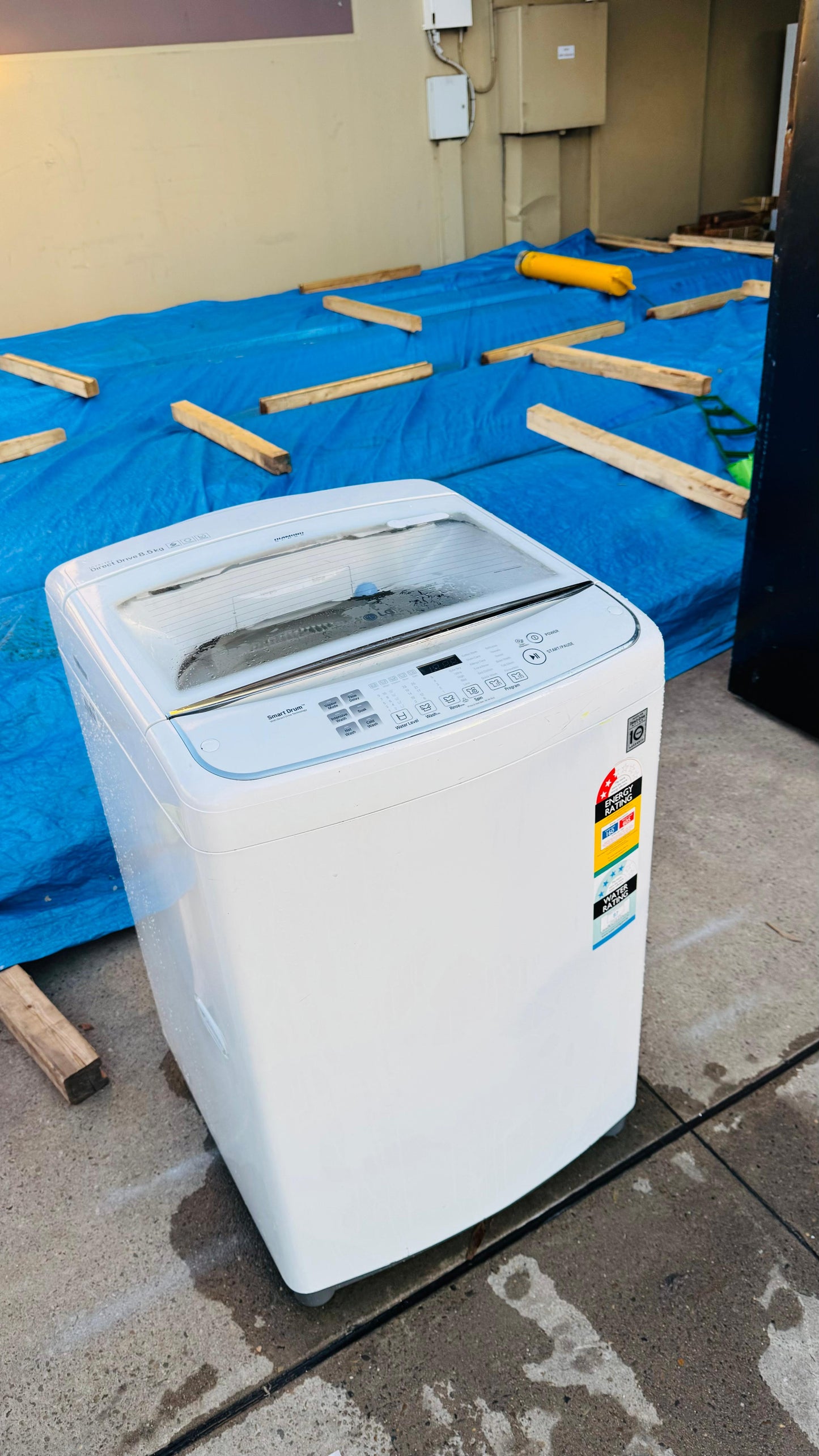 LG 8.5KGS TOP LOADER WASHING MACHINE