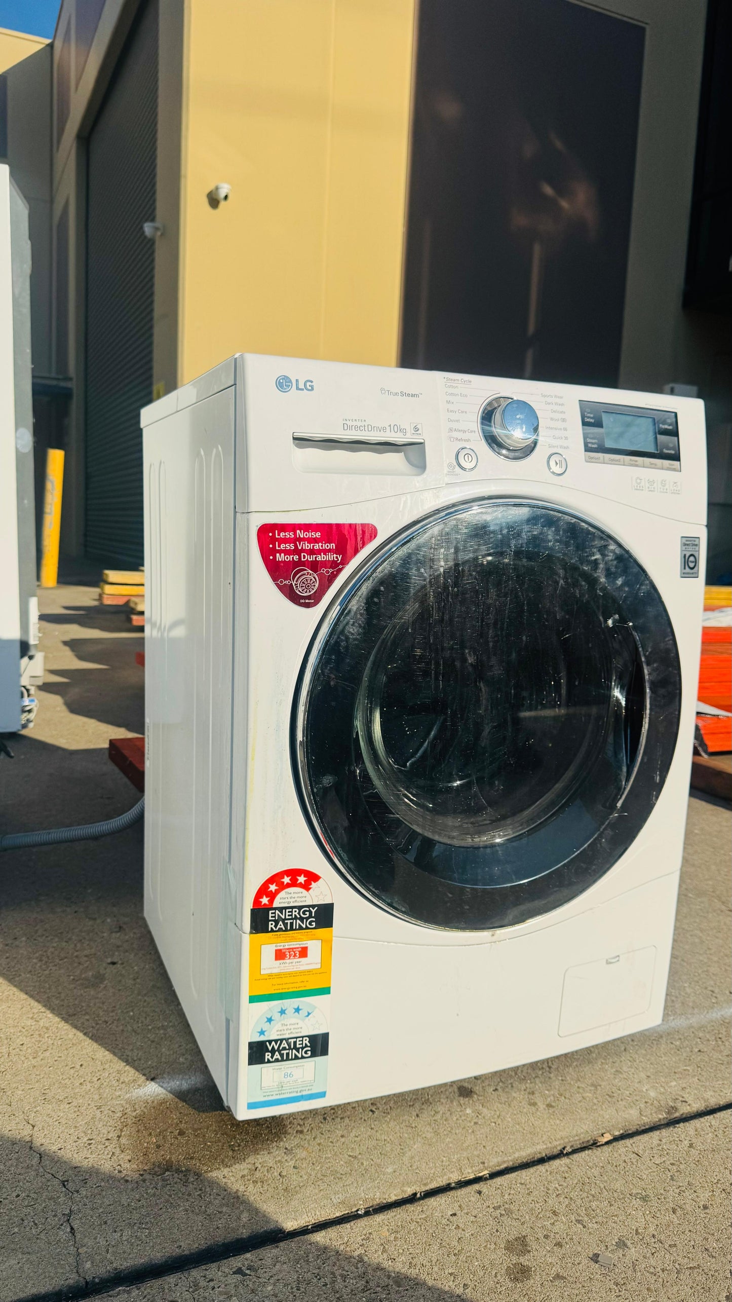 LG 10KGS FRONT LOADER WASHING MACHINE