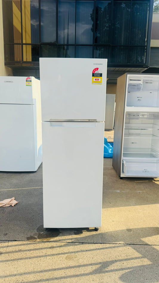 SAMSUNG 343 LITRES FRIDGE FREEZER