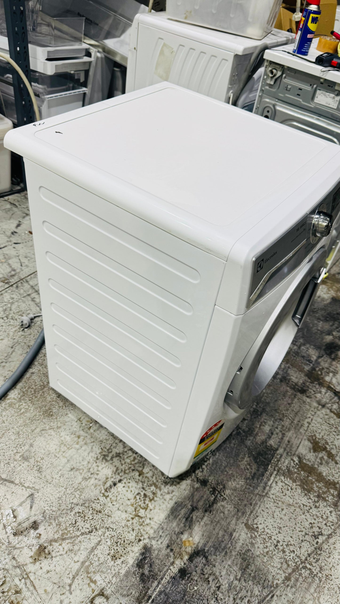 ELECTROLUX 8KGS FRONT LOADER WASHING MACHINE