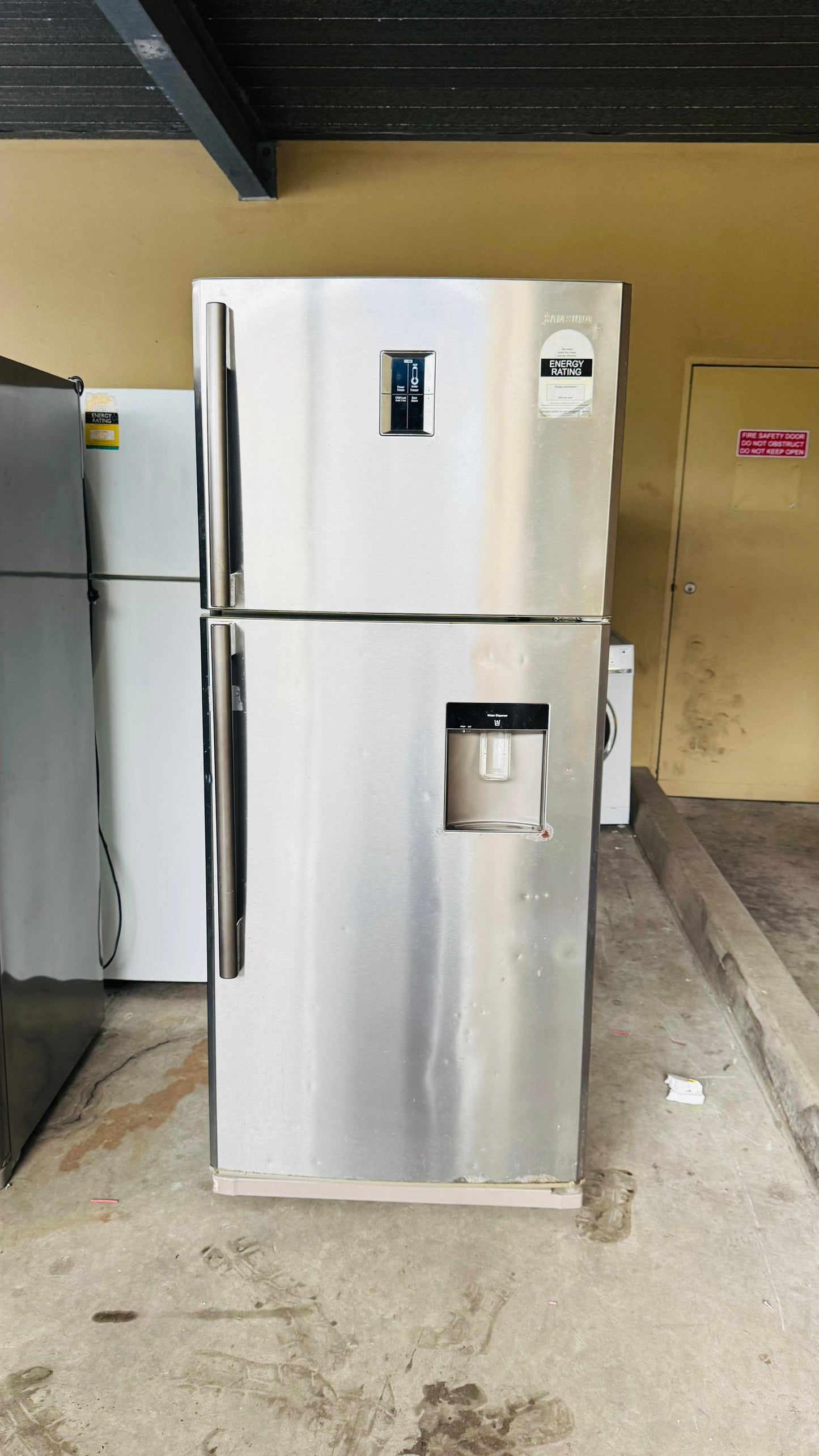 SAMSUNG 534 LITRES FRIDGE FREEZER