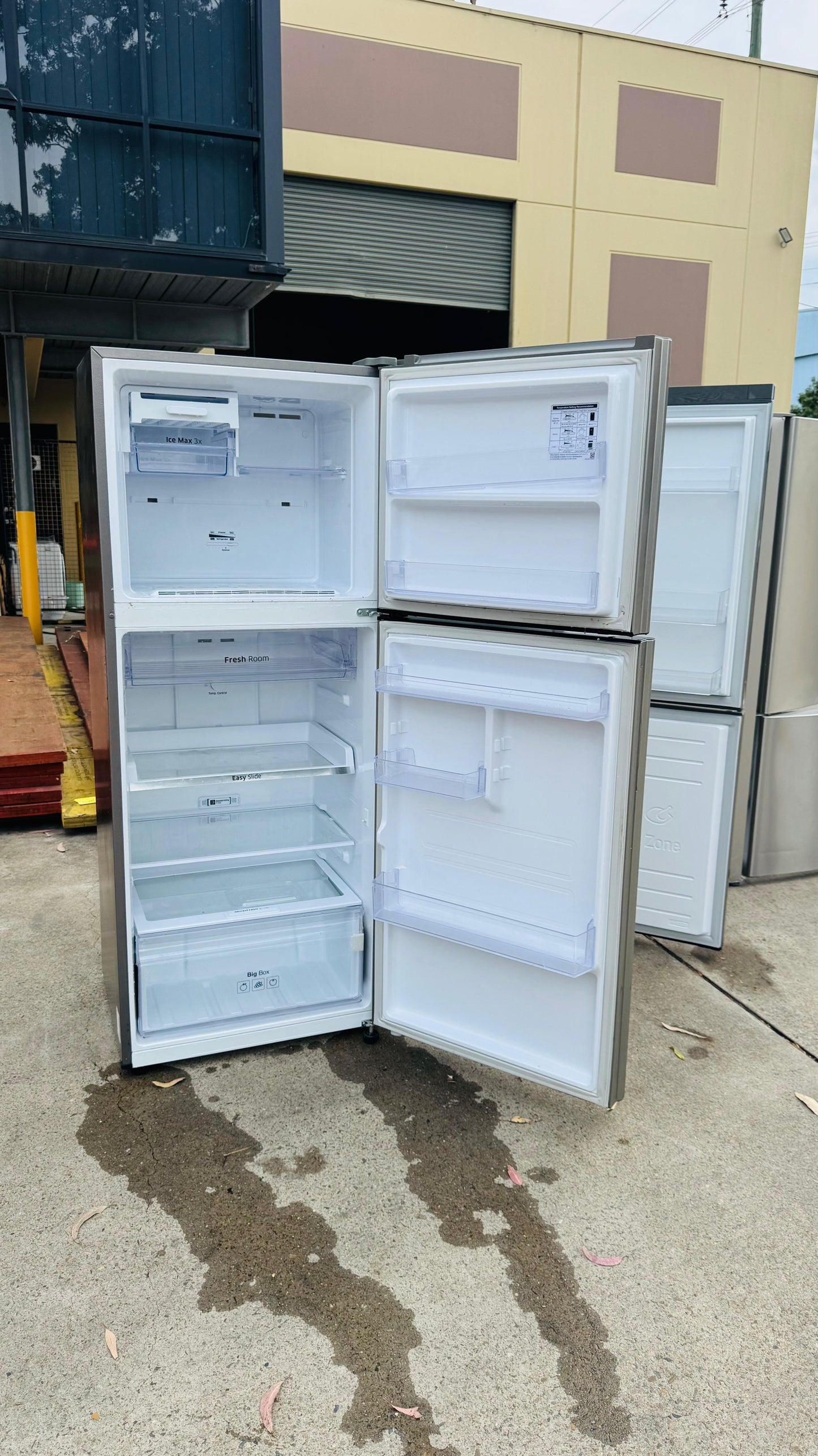 SAMSUNG 393 LITRES FRIDGE FREEZER