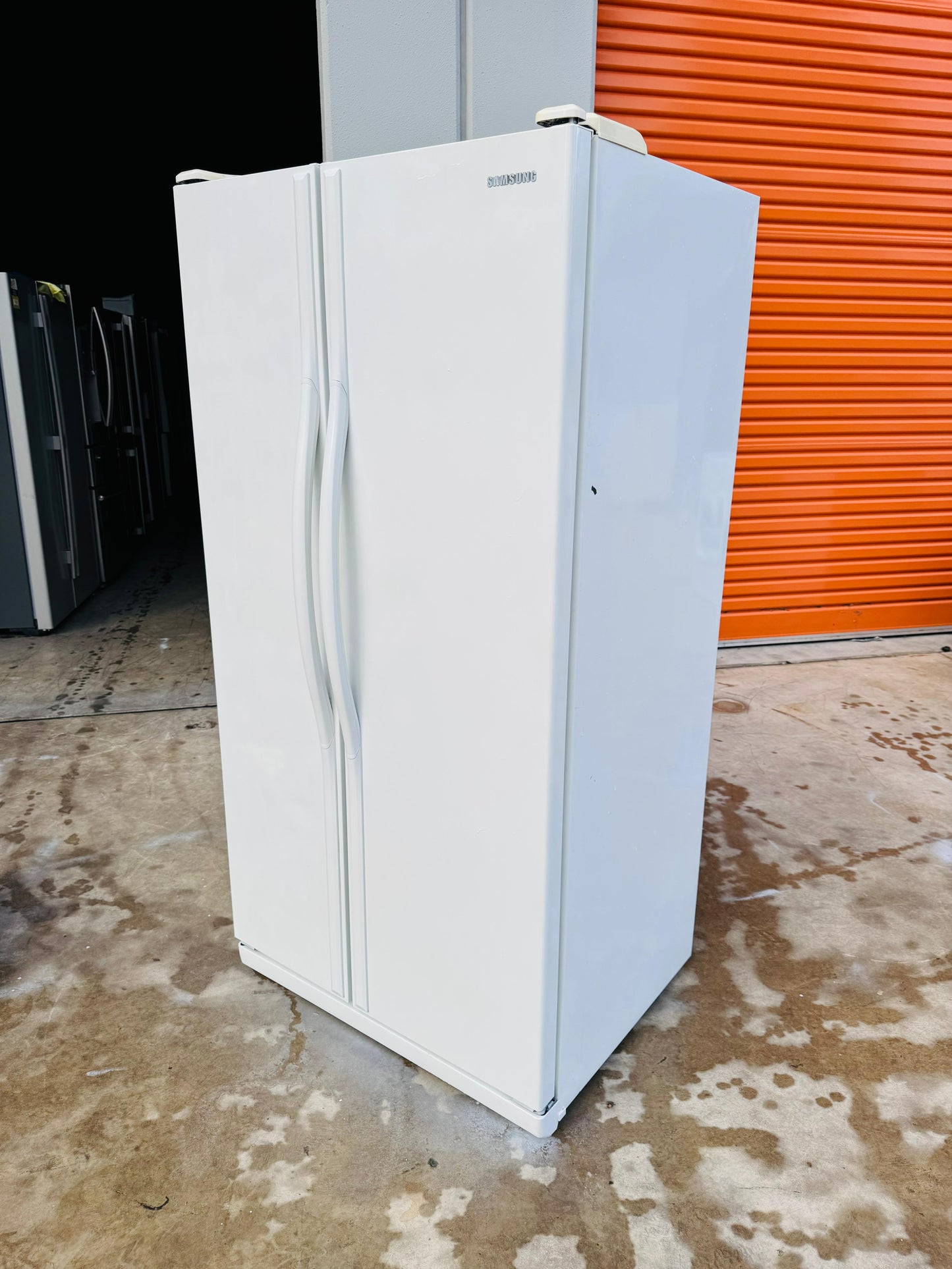 SAMSUNG 535 LITRES SIDE BY SIDE DOOR FRIDGE FREEZER