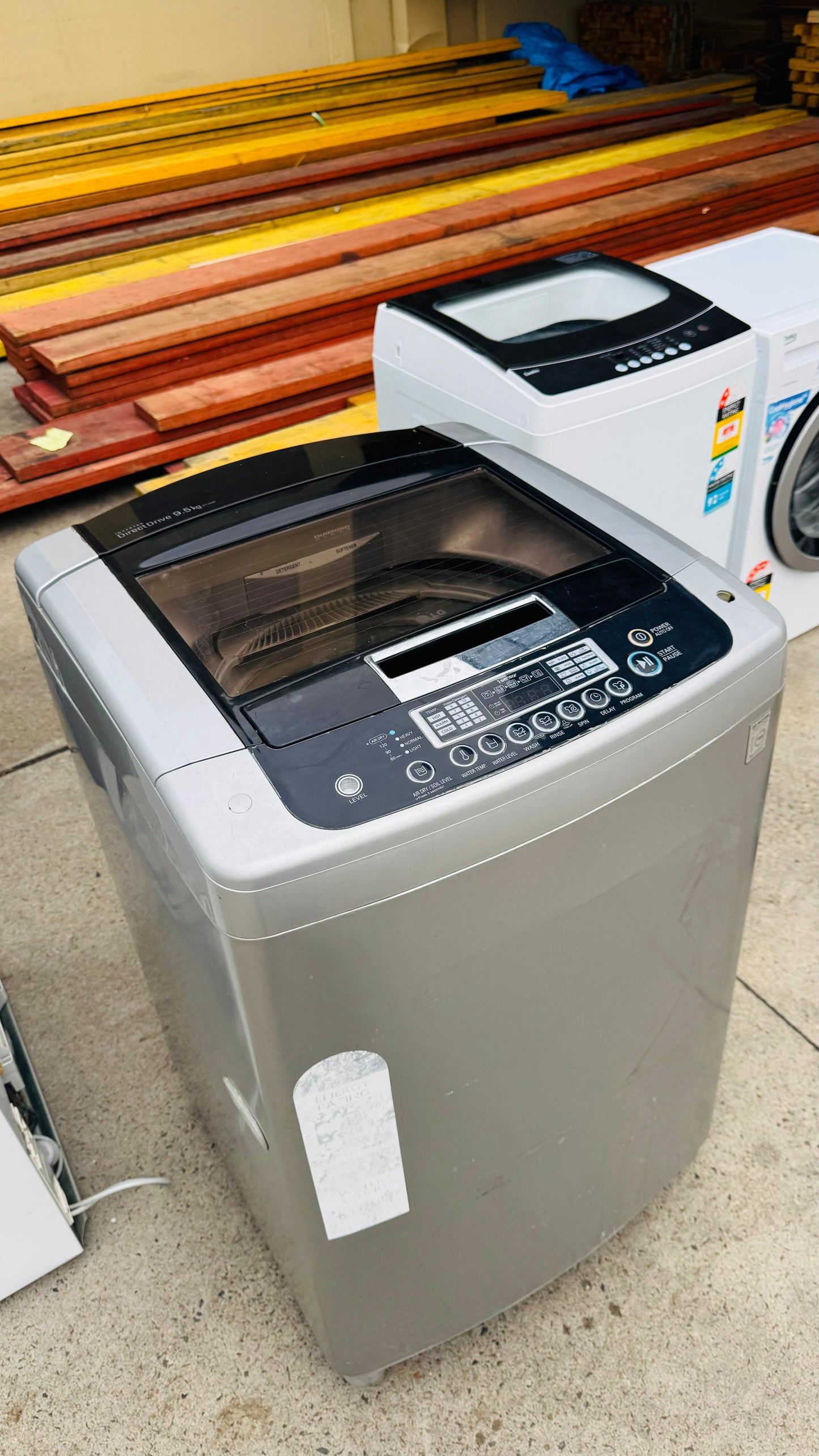 LG 9.5KGS TOP LOADER WASHING MACHINE