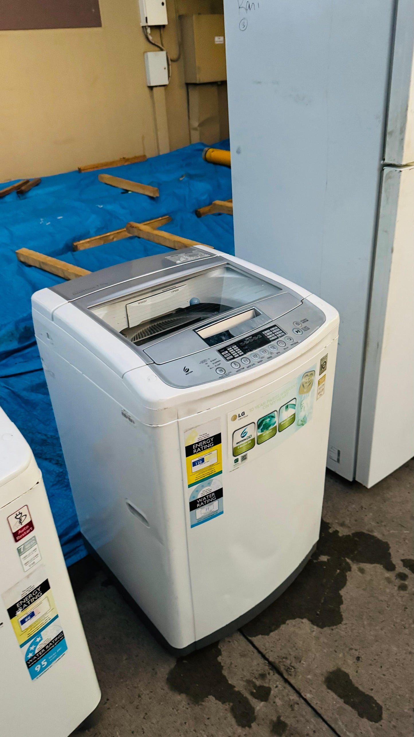 LG 7.5KGS TOP LOADER WASHING MACHINE