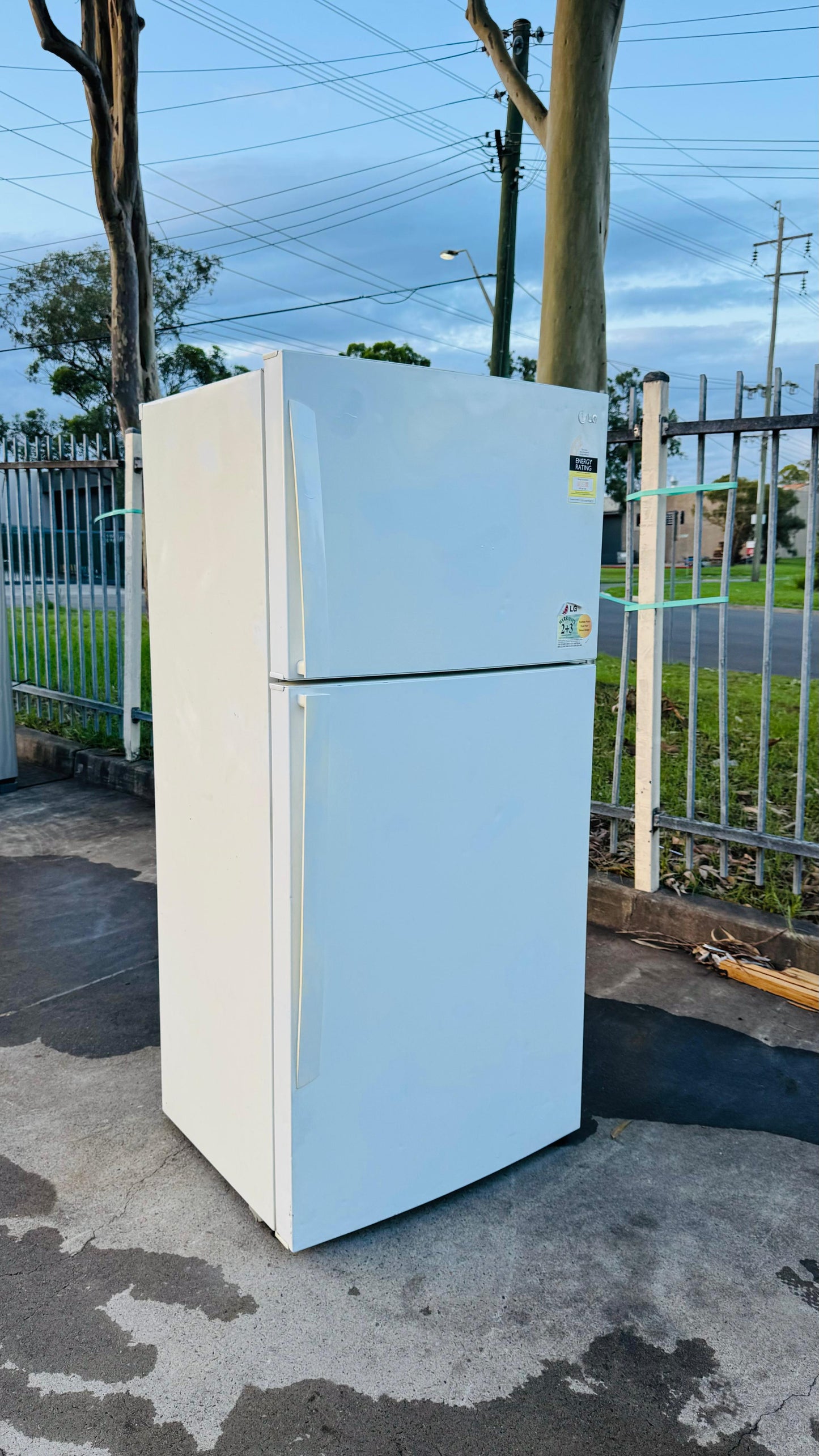 LG 515 LITRES FRIDGE FREEZER