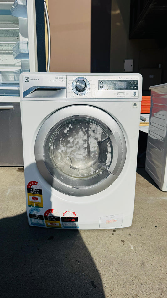 ELECTROLUX 8KGS FRONT LOADER WASHING MACHINE