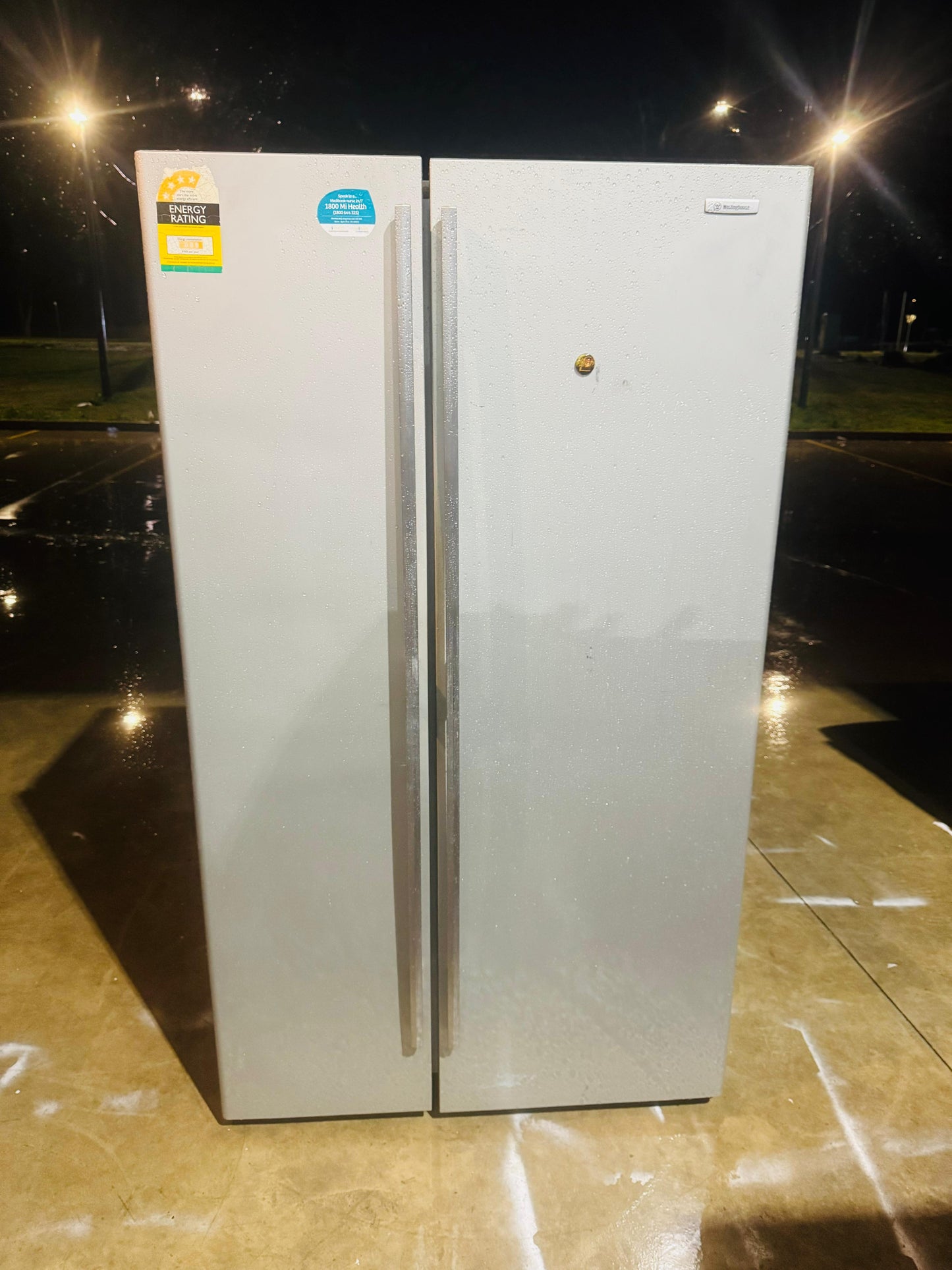 WESTING HOUSE SIDE BY SIDE 700 LITRES FRIDGE FREEZER
