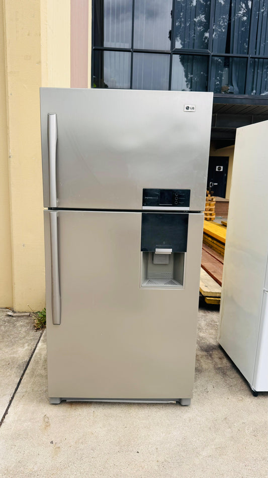 LG 564 LITRES FRIDGE FREEZER & WATER DISPENSER