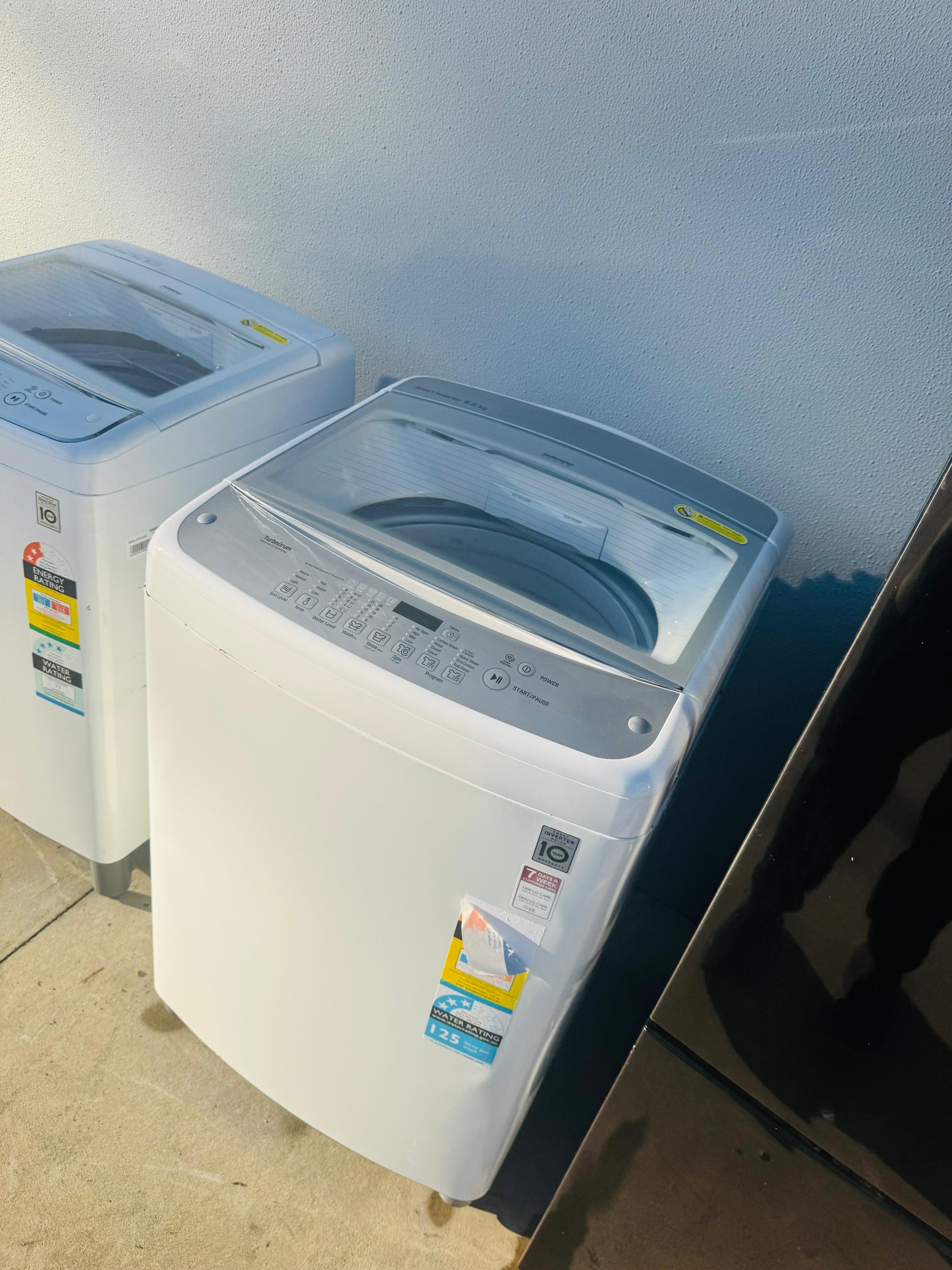 LG 8.5 KGS TOP LOADER WASHING MACHINE
