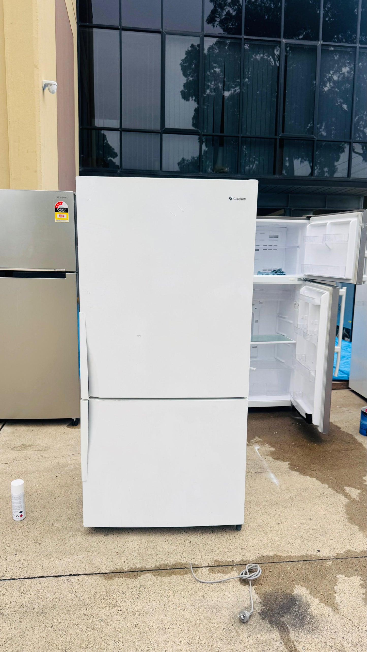 WESTINGHOUSE 510 LITRES FRIDGE FREEZER
