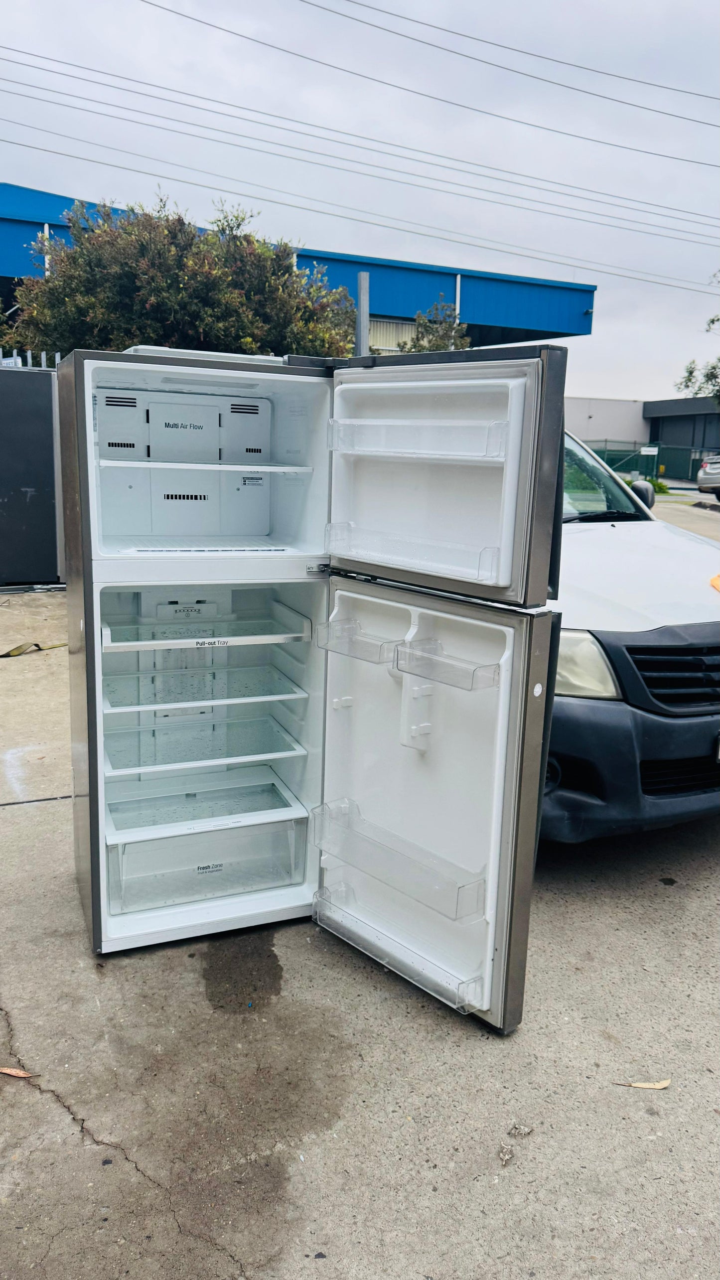 LG 442 LITRES FRIDGE FREEZER