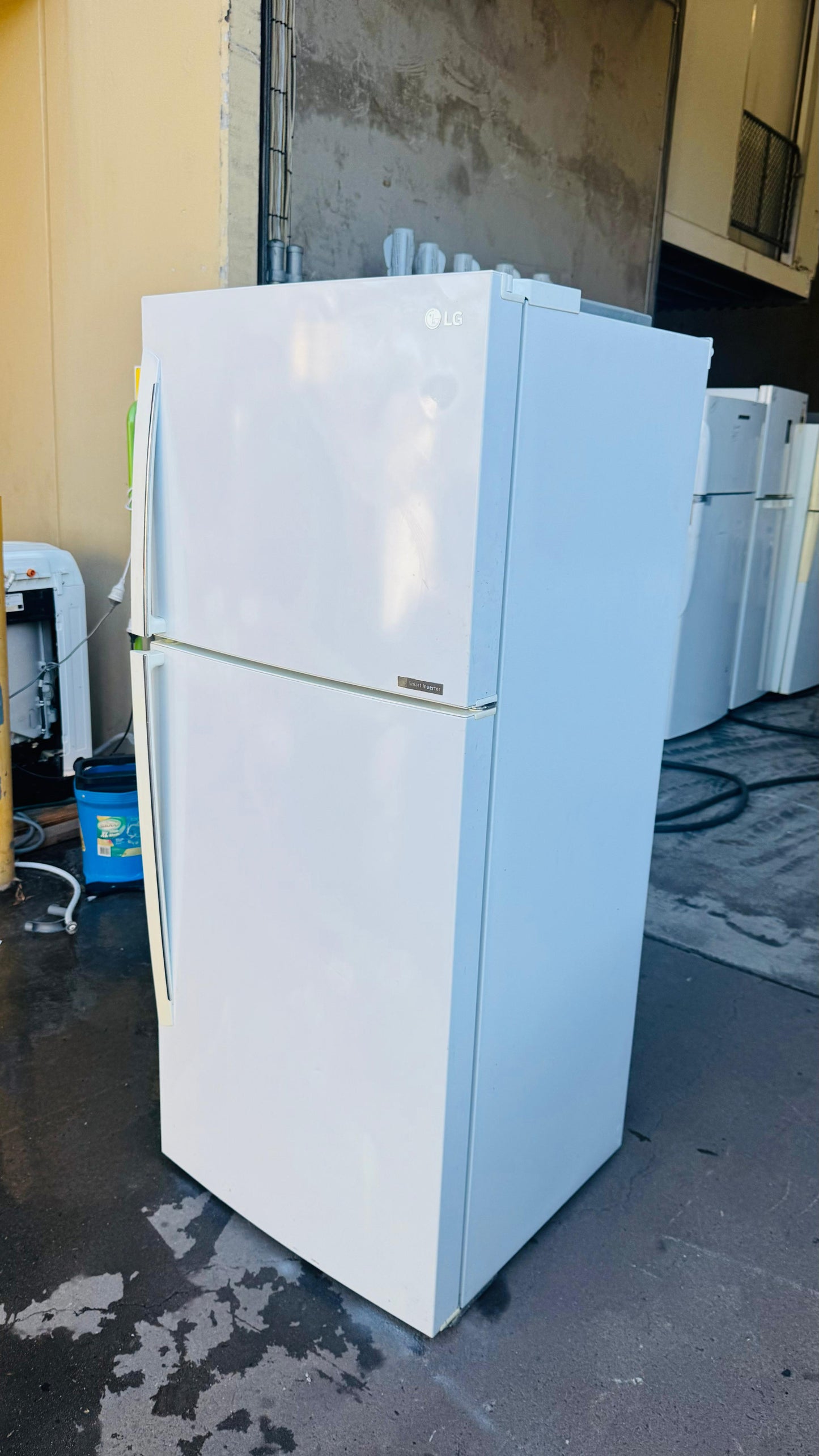LG 442 LITRES FRIDGE FREEZER