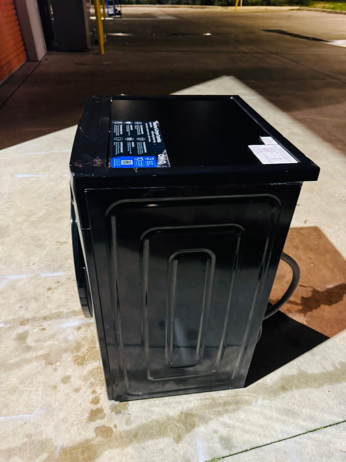 CHIQ 8KGS FRONT LOADER WASHING MACHINE