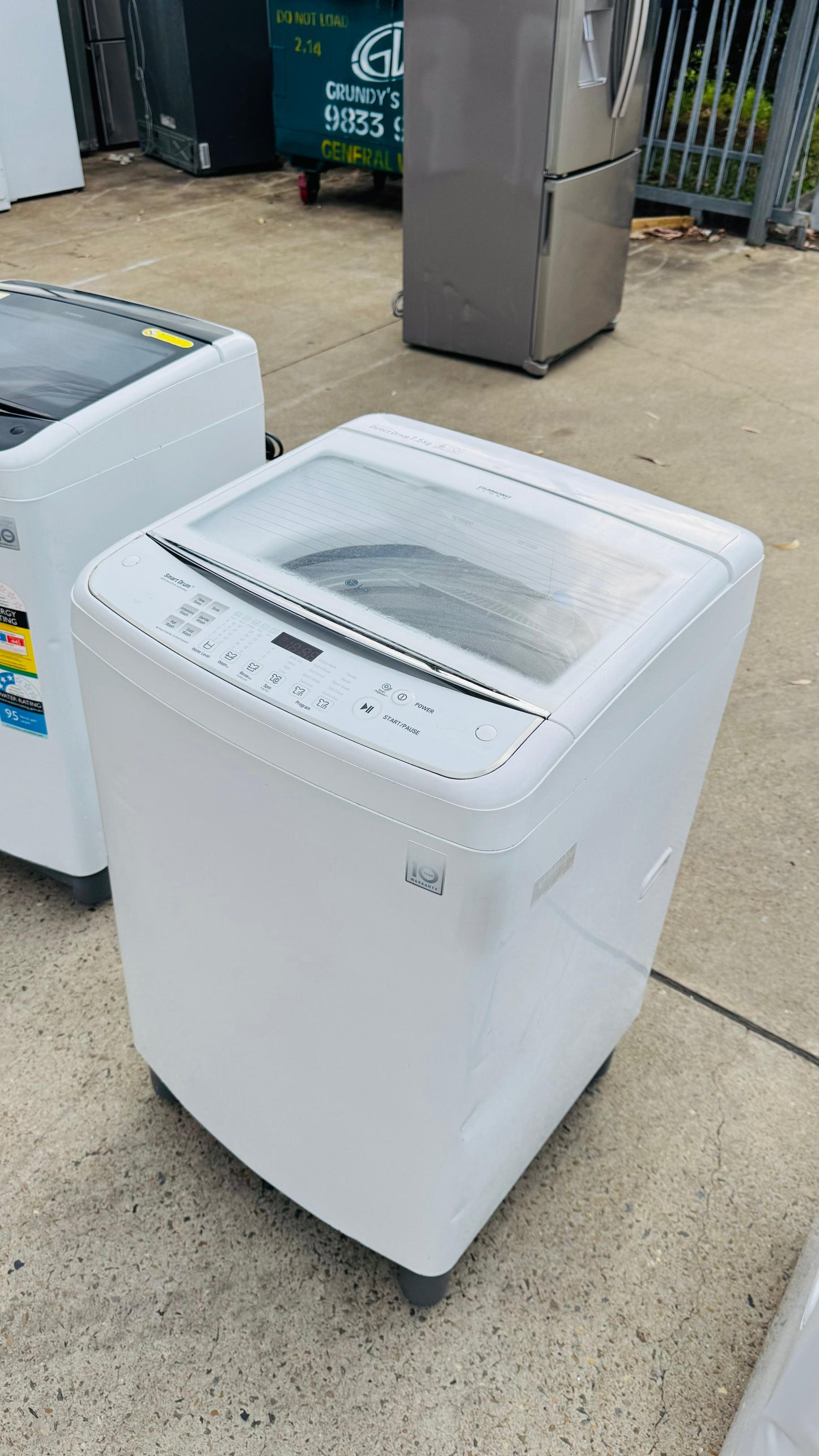 LG 7.5KGS TOP LOADER WASHING MACHINE