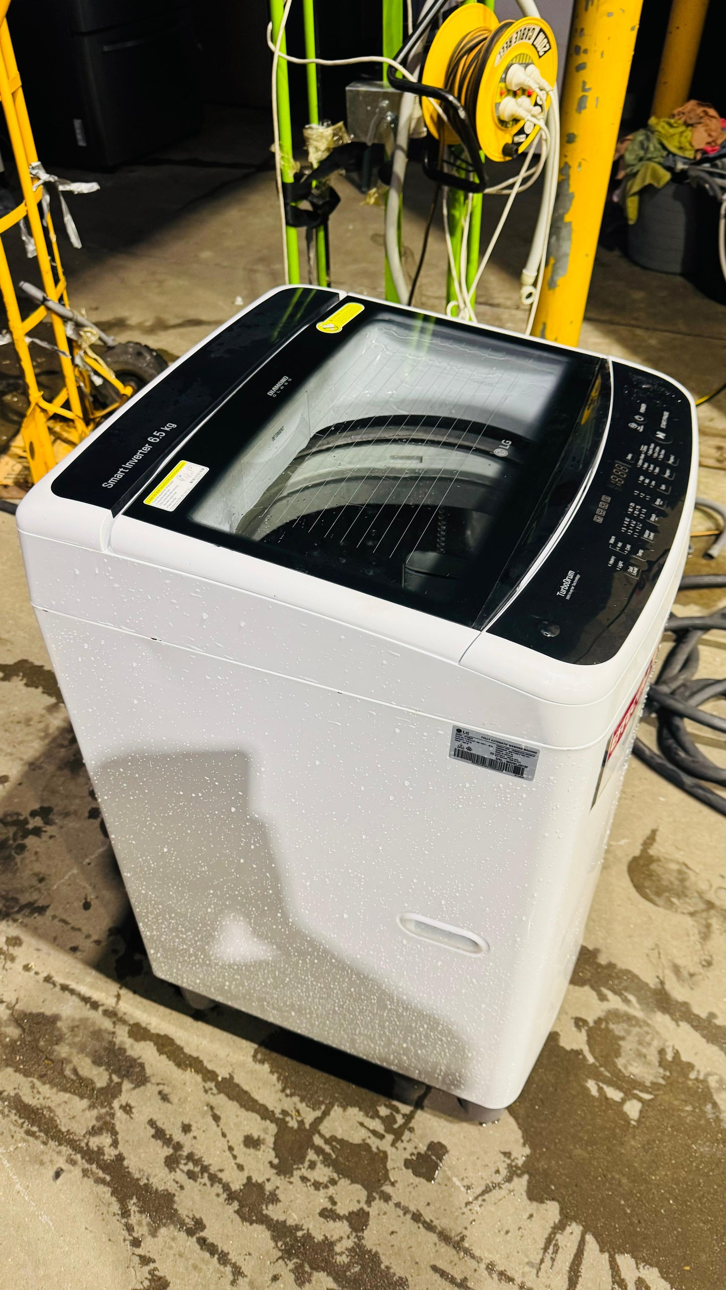 LG 6.5KGS TOP LOADER WASHING MACHINE