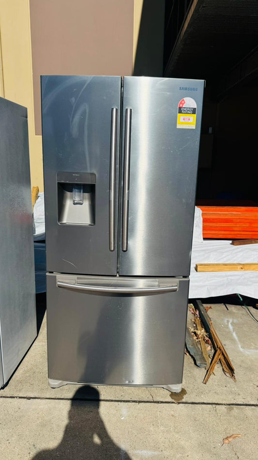 SAMSUNG 579 LITRES FRENCH DOOR FRIDGE FREEZER