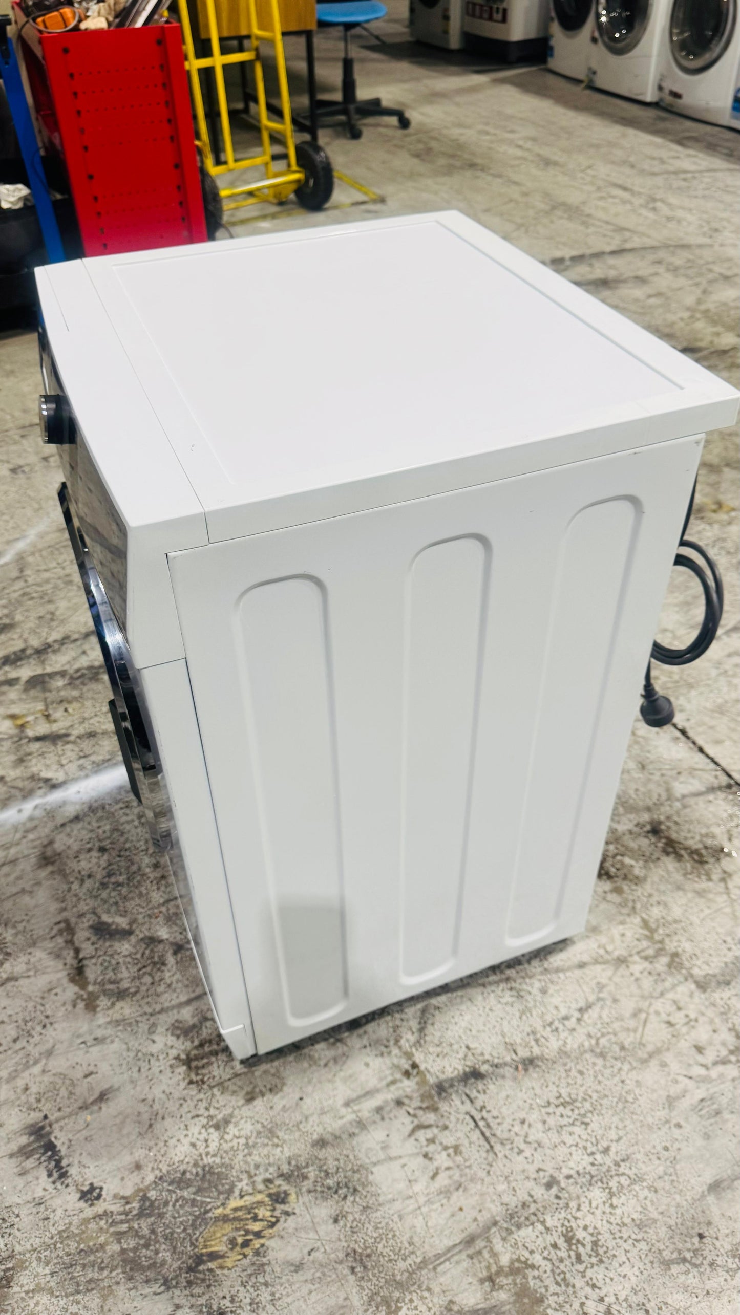 FISHER AND PAYKEL 7.5KGS FRONT LOADER WASHING MACHINE