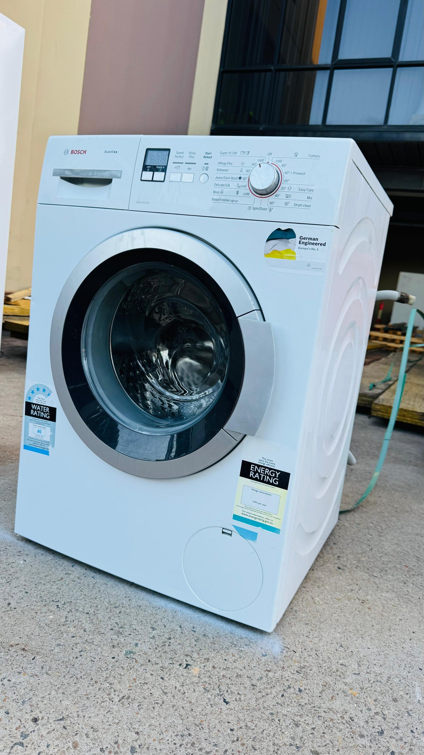 BOSCH 7KGS FRONT LOADER WASHING MACHINE