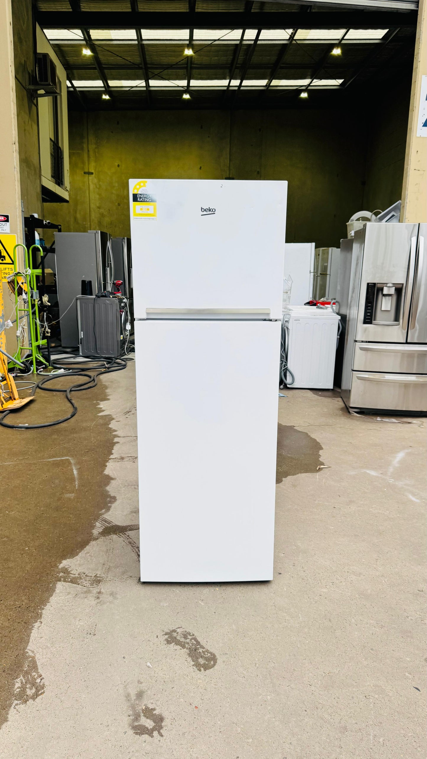 BEKO 347 LITRES FRIDGE FREEZER