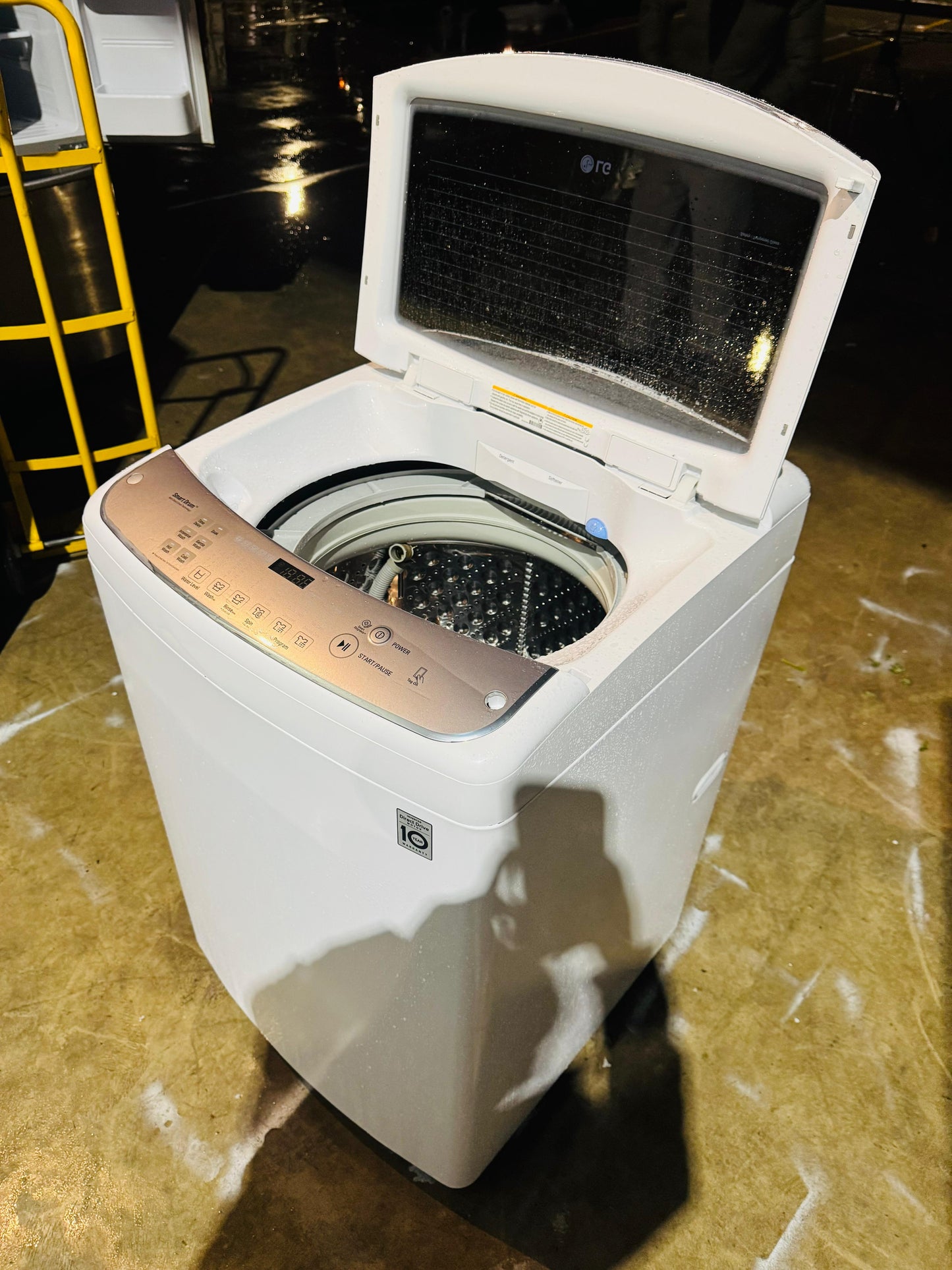 LG 9.5KGS TOP LOADER WASHING MACHINE