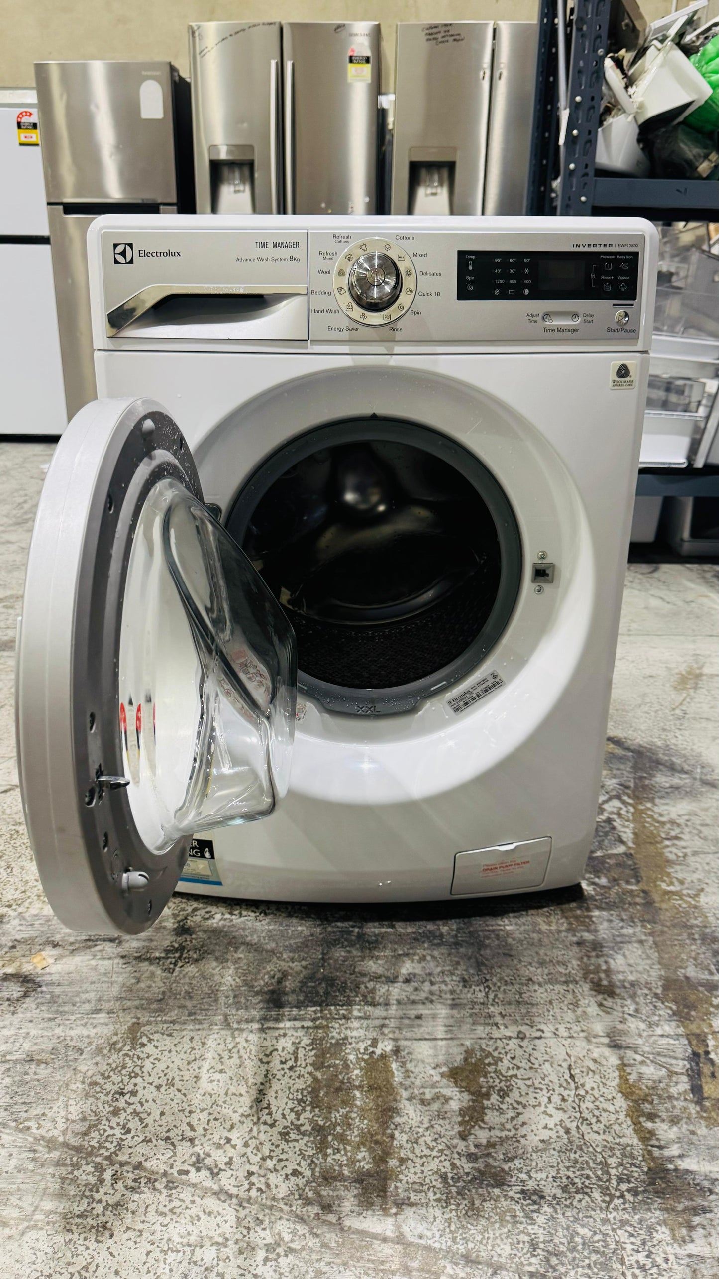 ELECTROLUX 8KGS FRONT LOADER WASHING MACHINE