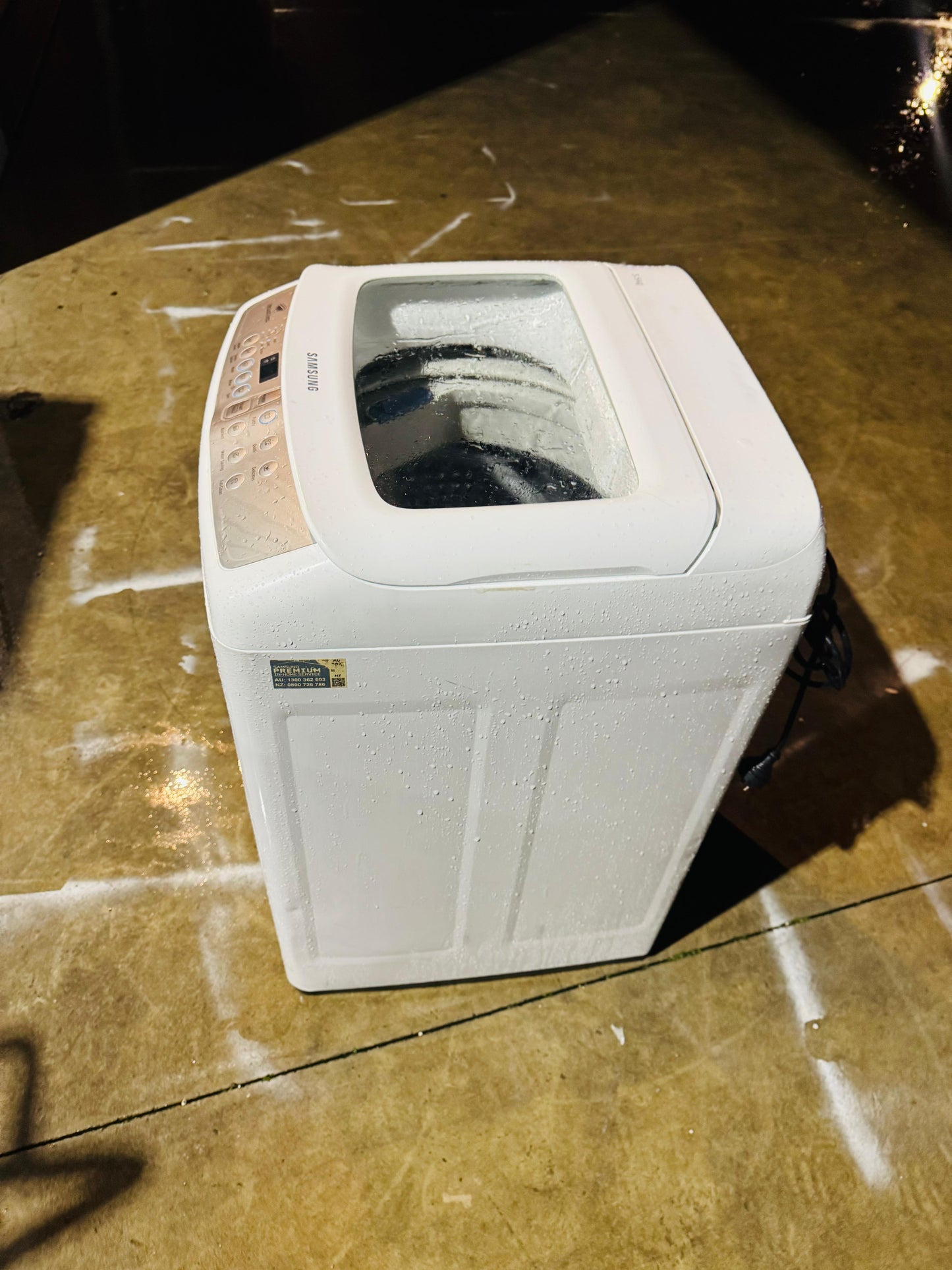 SAMSUNG 5.5 KGS TOP LOADER WASHING MACHINE