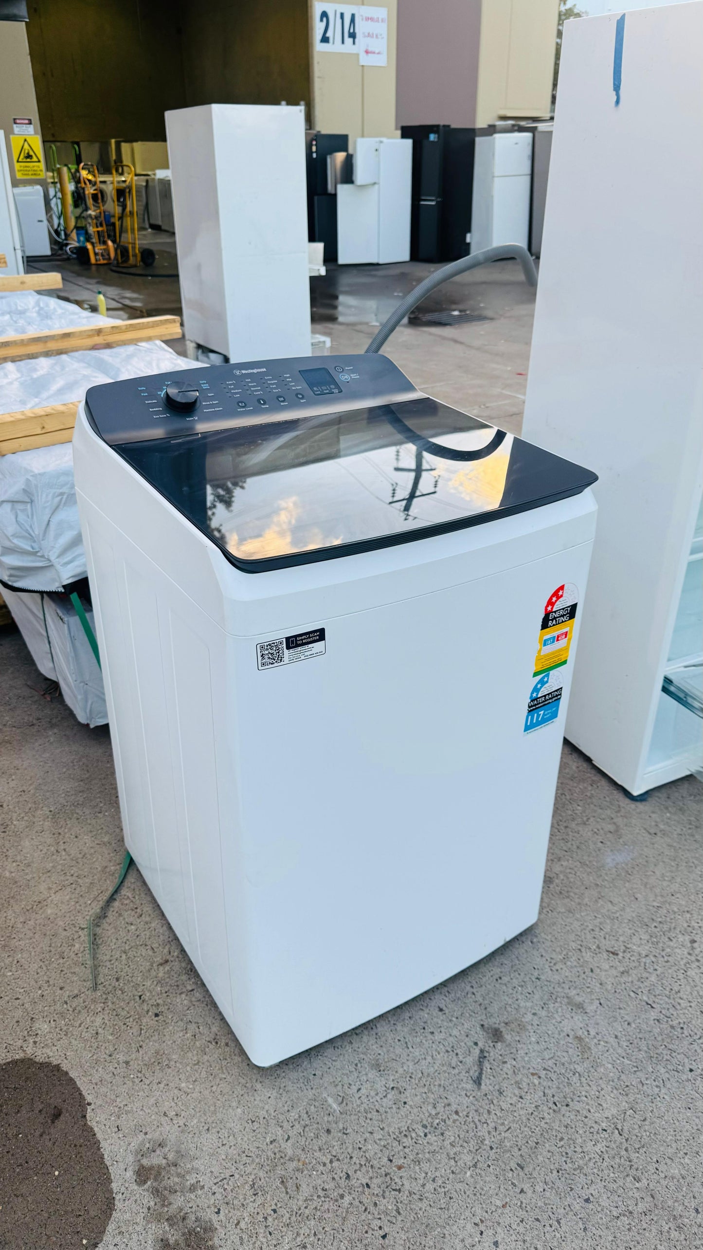 WESTINGHOUSE 8KGS TOP LOADER WASHING MACHINE