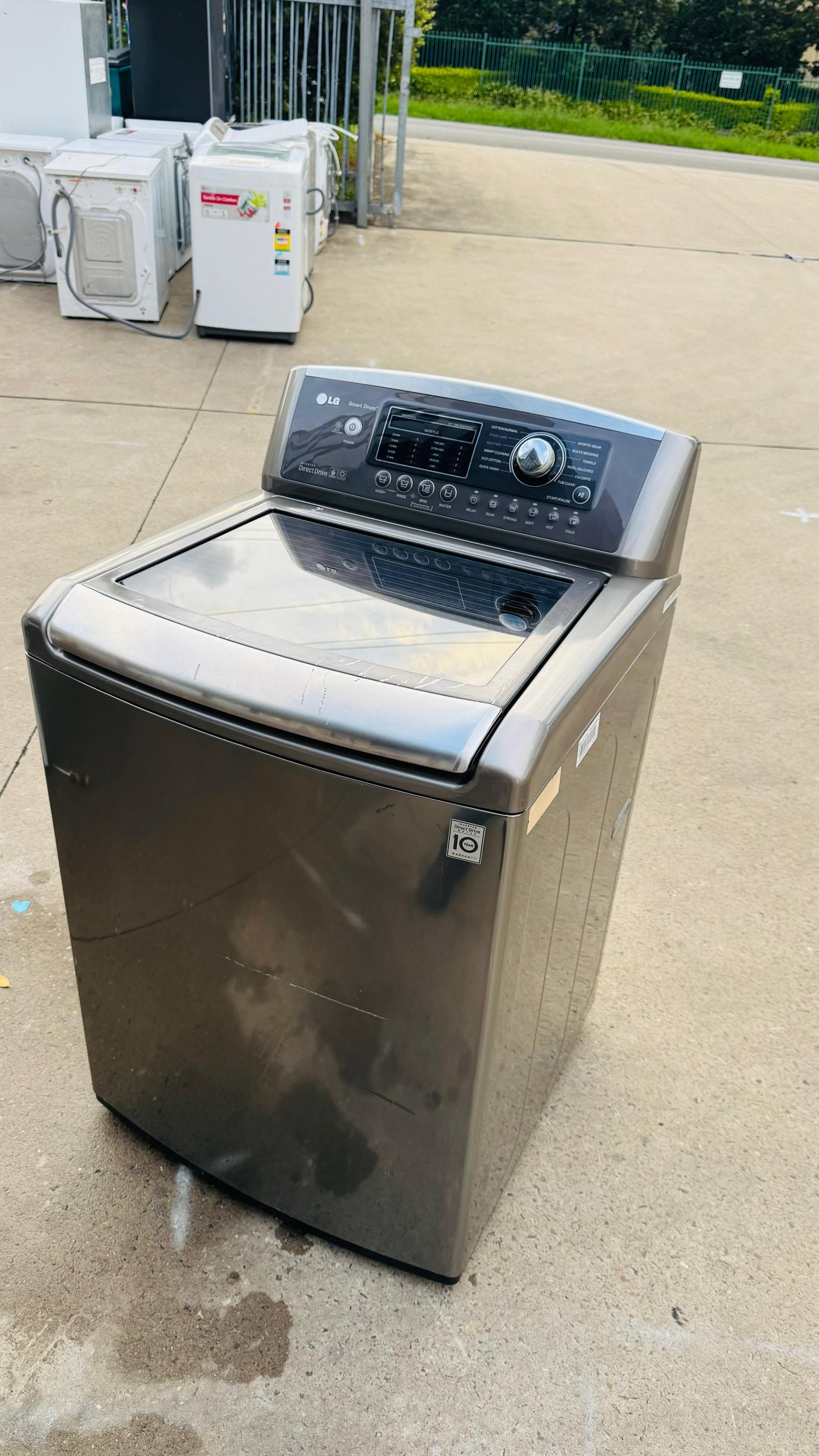 LG 10KGS TOP LOADER WASHING MACHINE