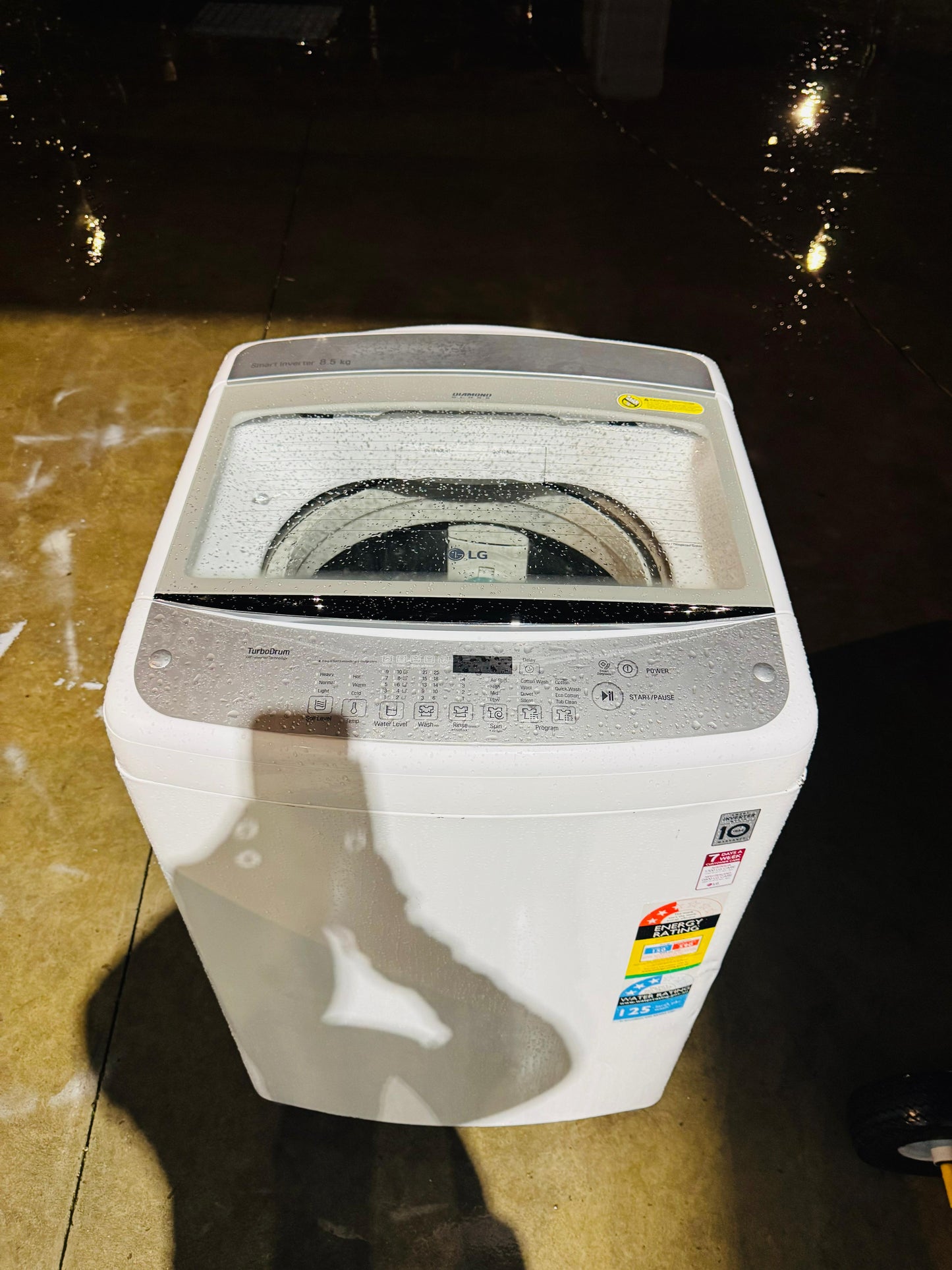 LG 8.5KGS TOP LOADER WASHING MACHINE