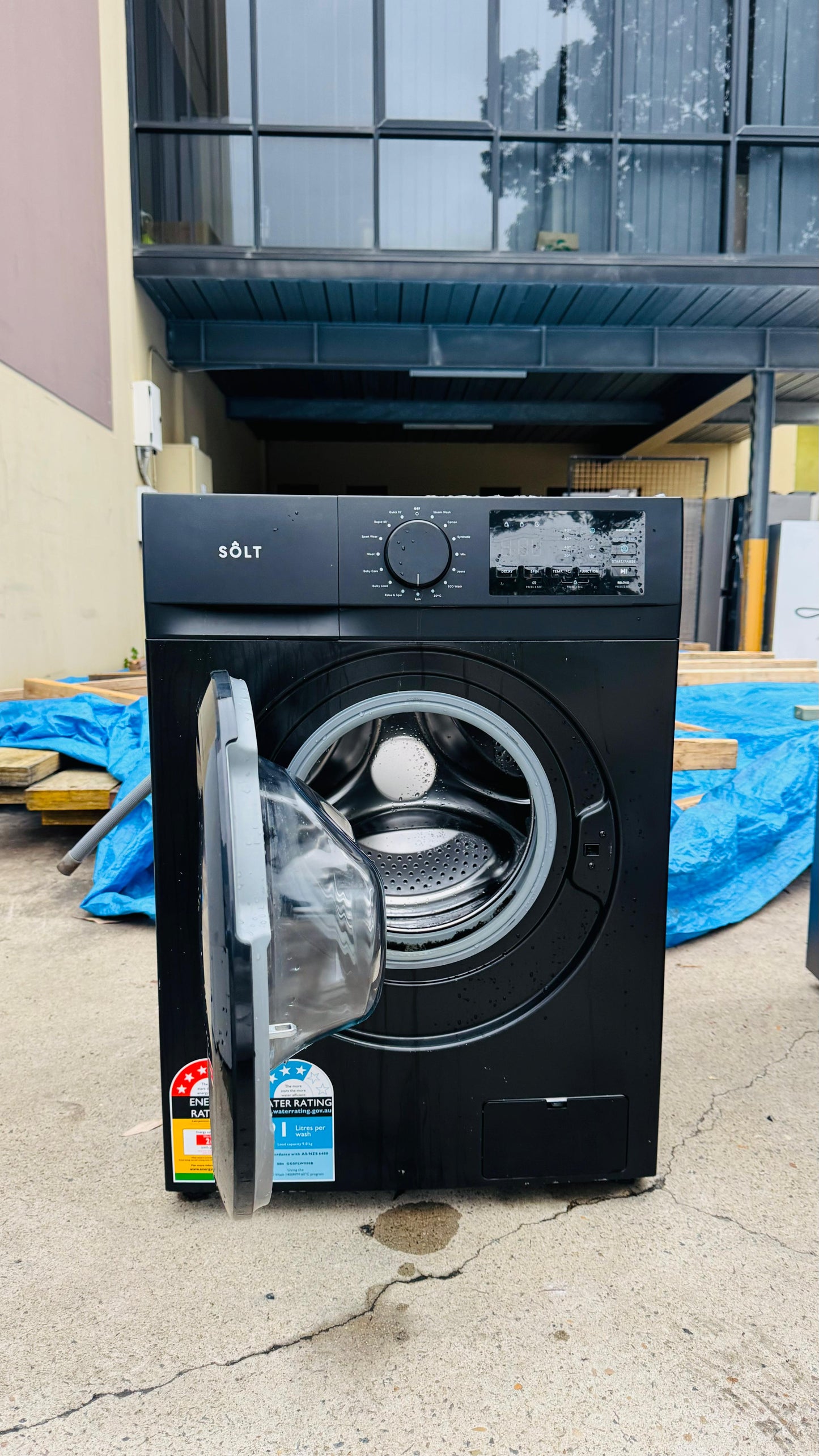 SOLT 9KGS FRONT LOADER WASHING MACHINE