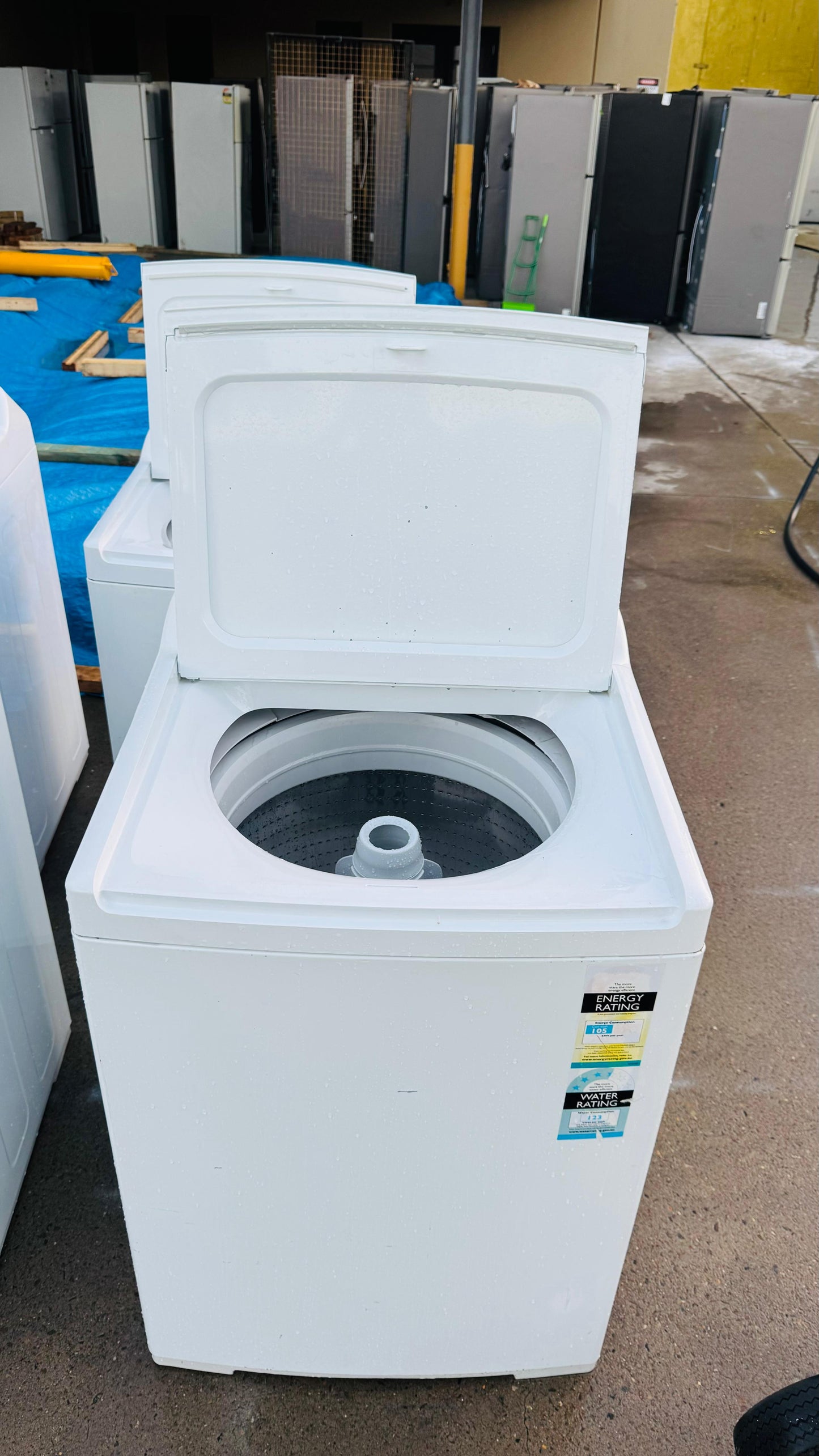 FISHER AND PAYKEL 10KGS TOP LOADER WASHING MACHINE