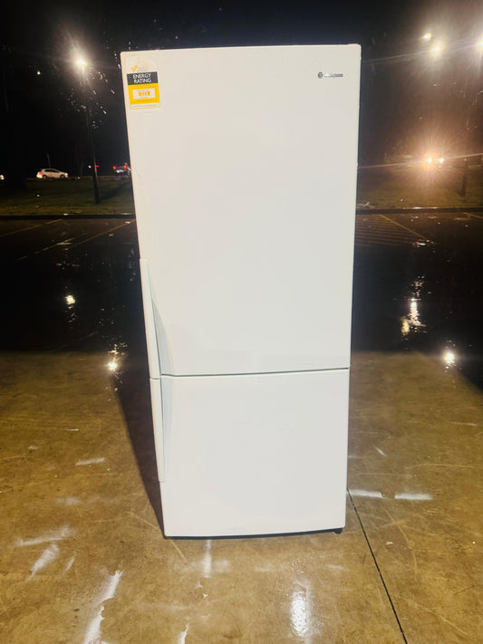 WESTING HOUSE 430 LITRES FRIDGE FREEZER