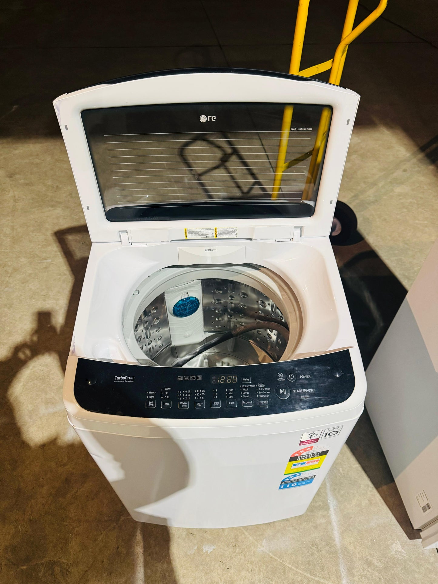 LG 7.5 KGS TOP LOADER WASHING MACHINE