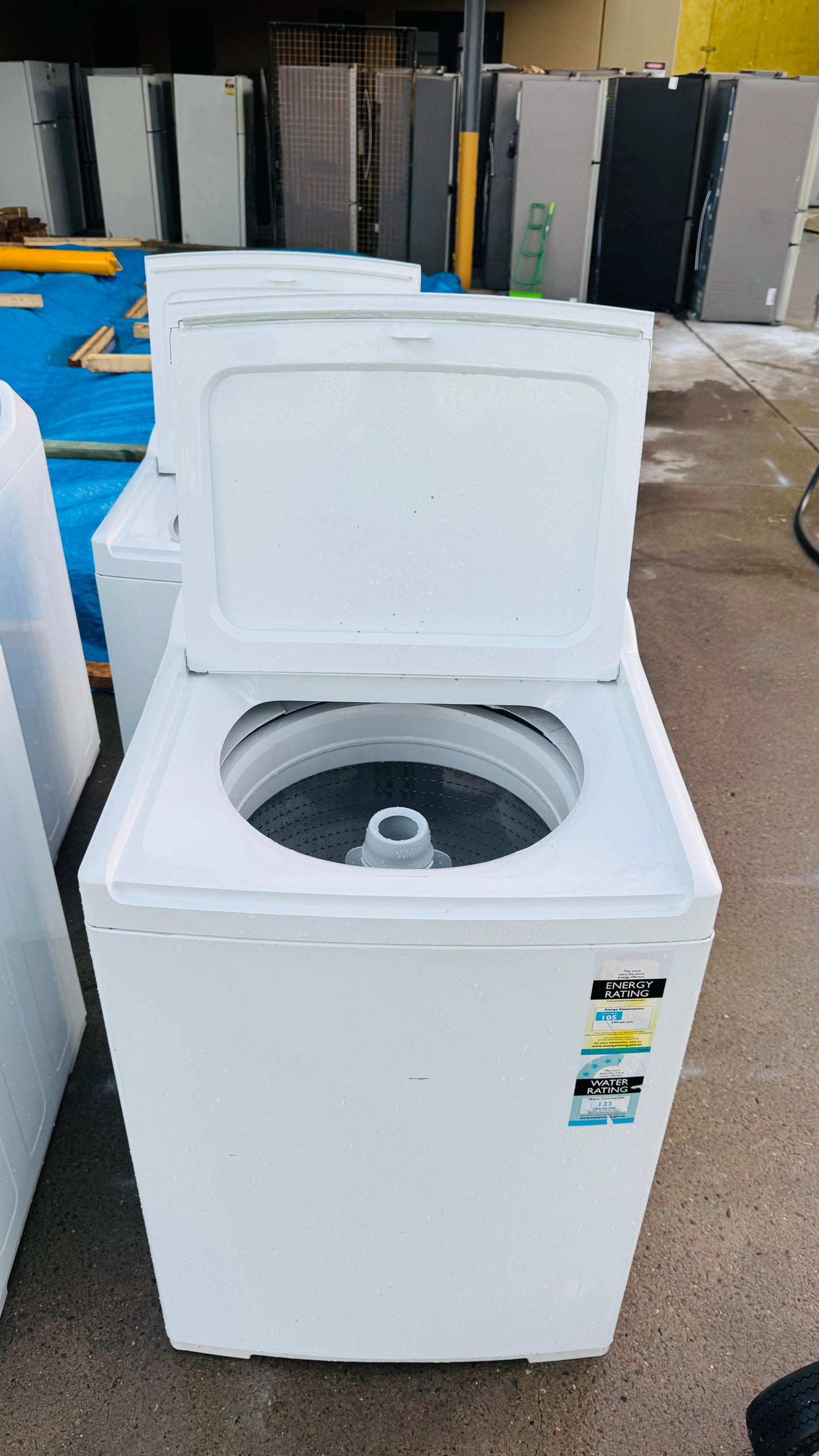 FISHER AND PAYKEL 10KGS TOP LOADER WASHING MACHINE