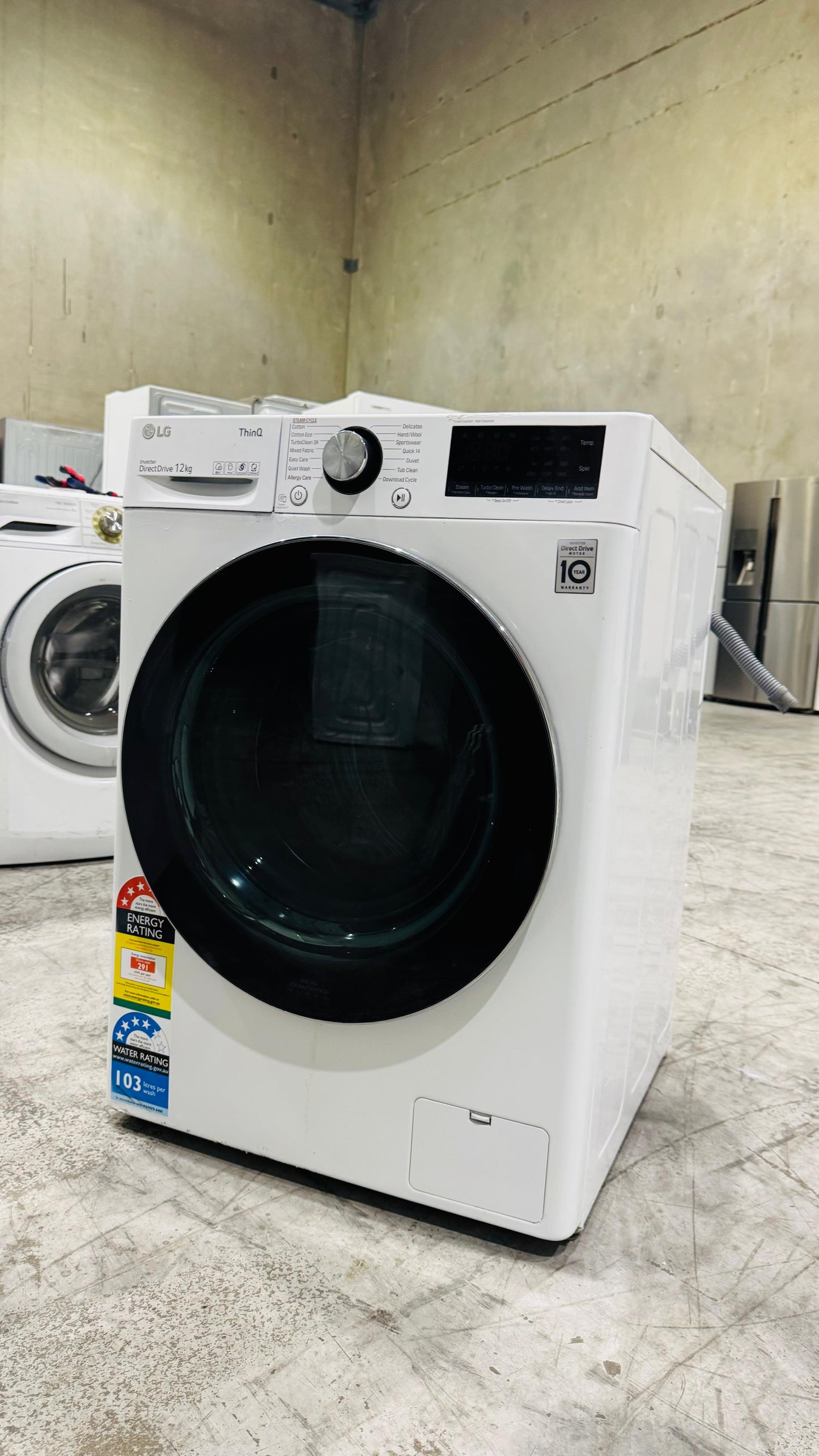 LG 12KGS FRONT LOADER WASHING MACHINE