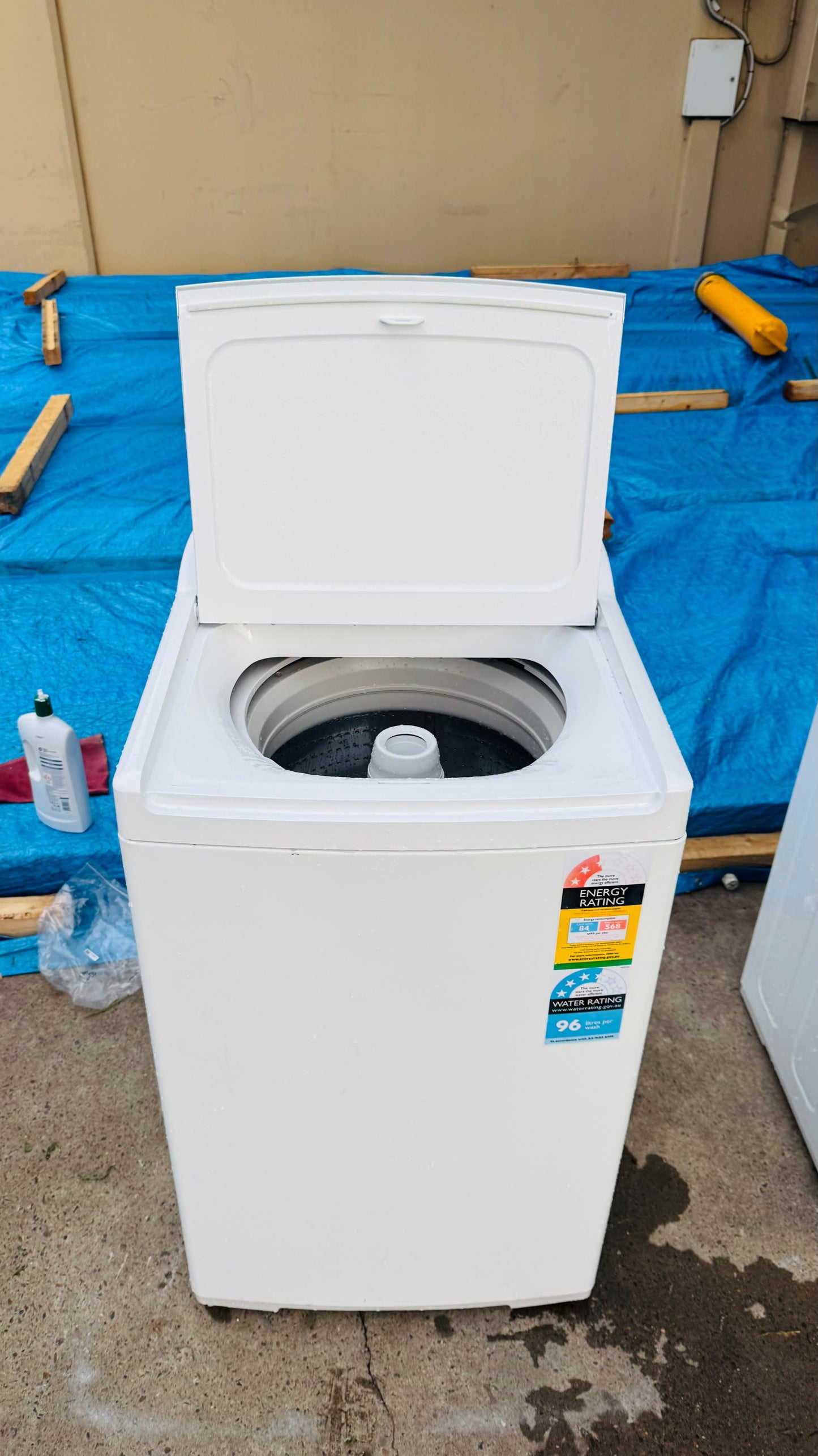FISHER AND PAYKEL 8.5KGS TOP LOADER WASHING MACHINE