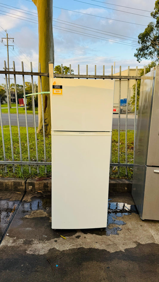 WESTINGHOUSE 300 LITRES FRIDGE FREEZER