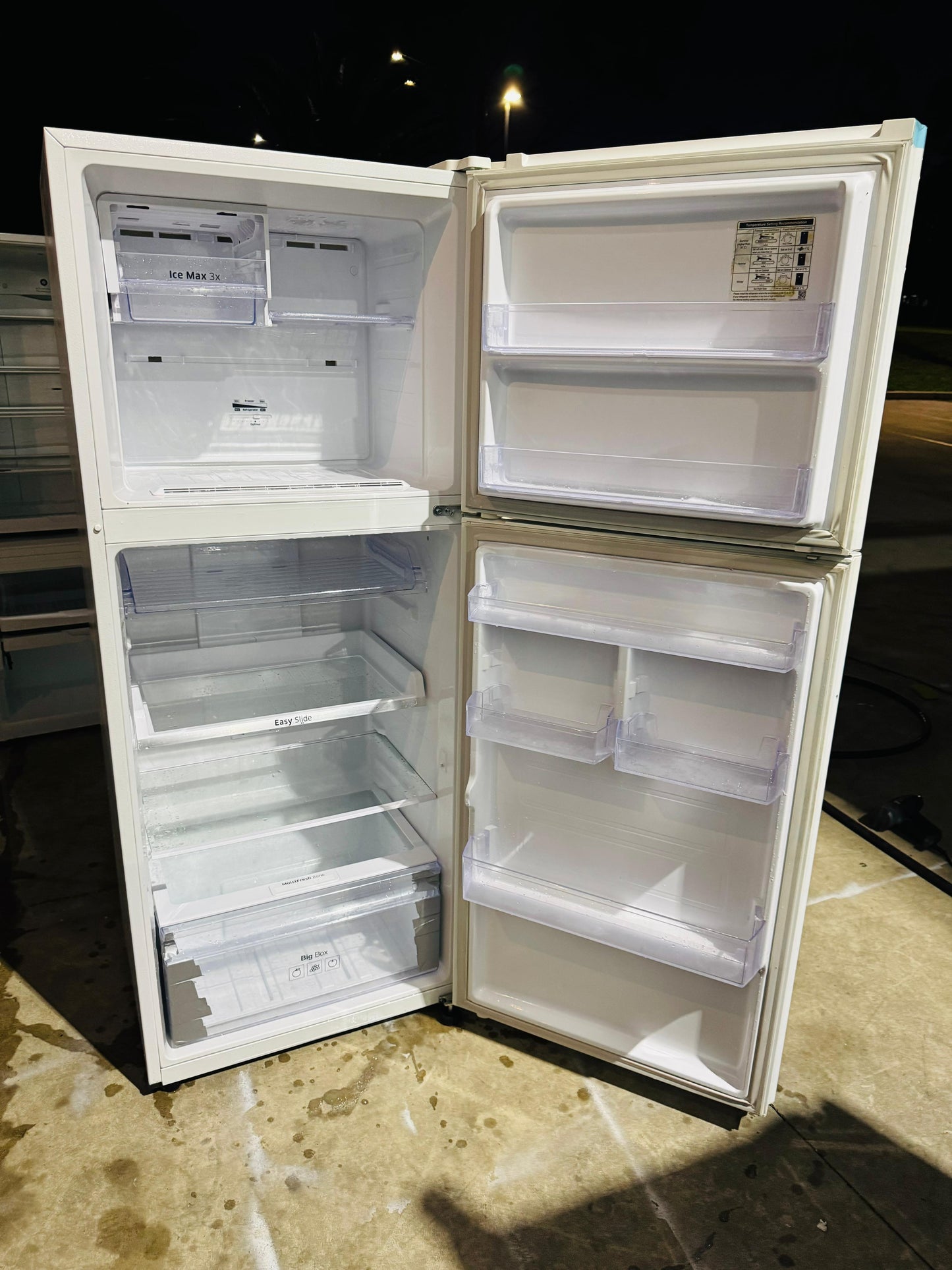 SAMSUNG 393 LITRES FRIDGE FREEZER