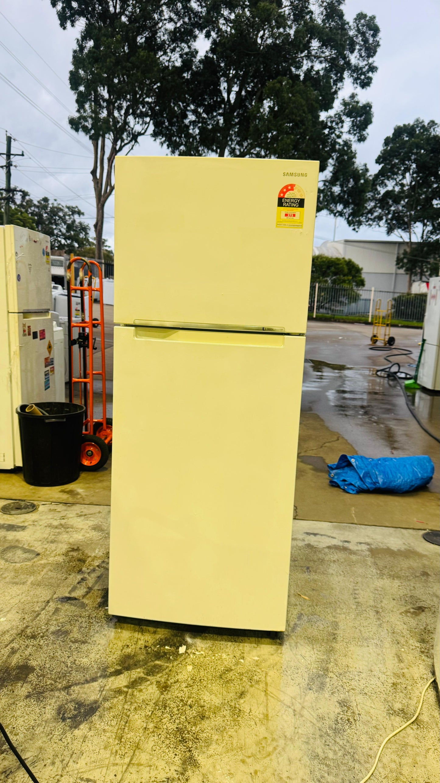 SAMSUNG 460 LITRES FRIDGE FREEZER