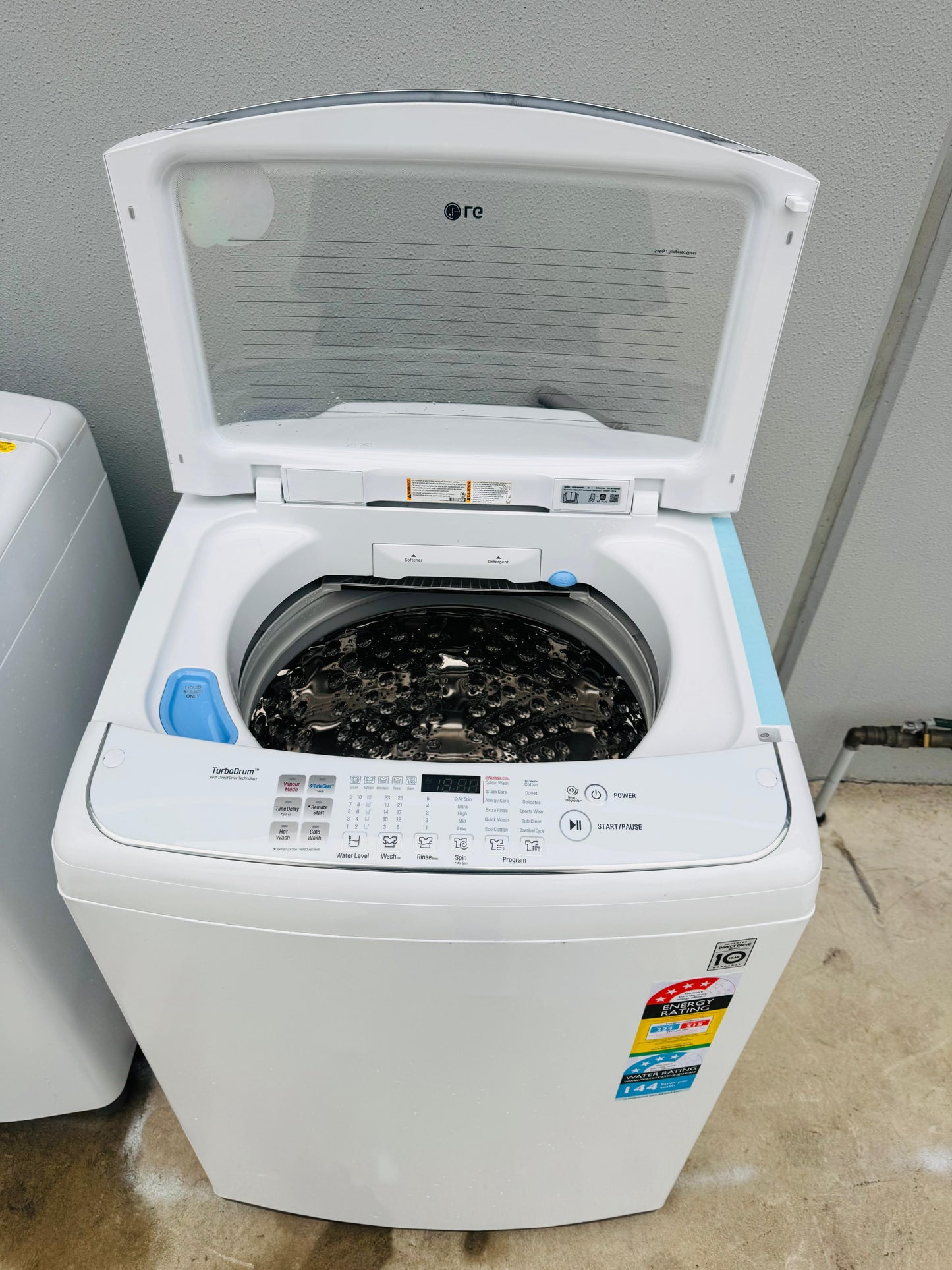 LG 14KGS TOP LOADER WASHING MACHINE