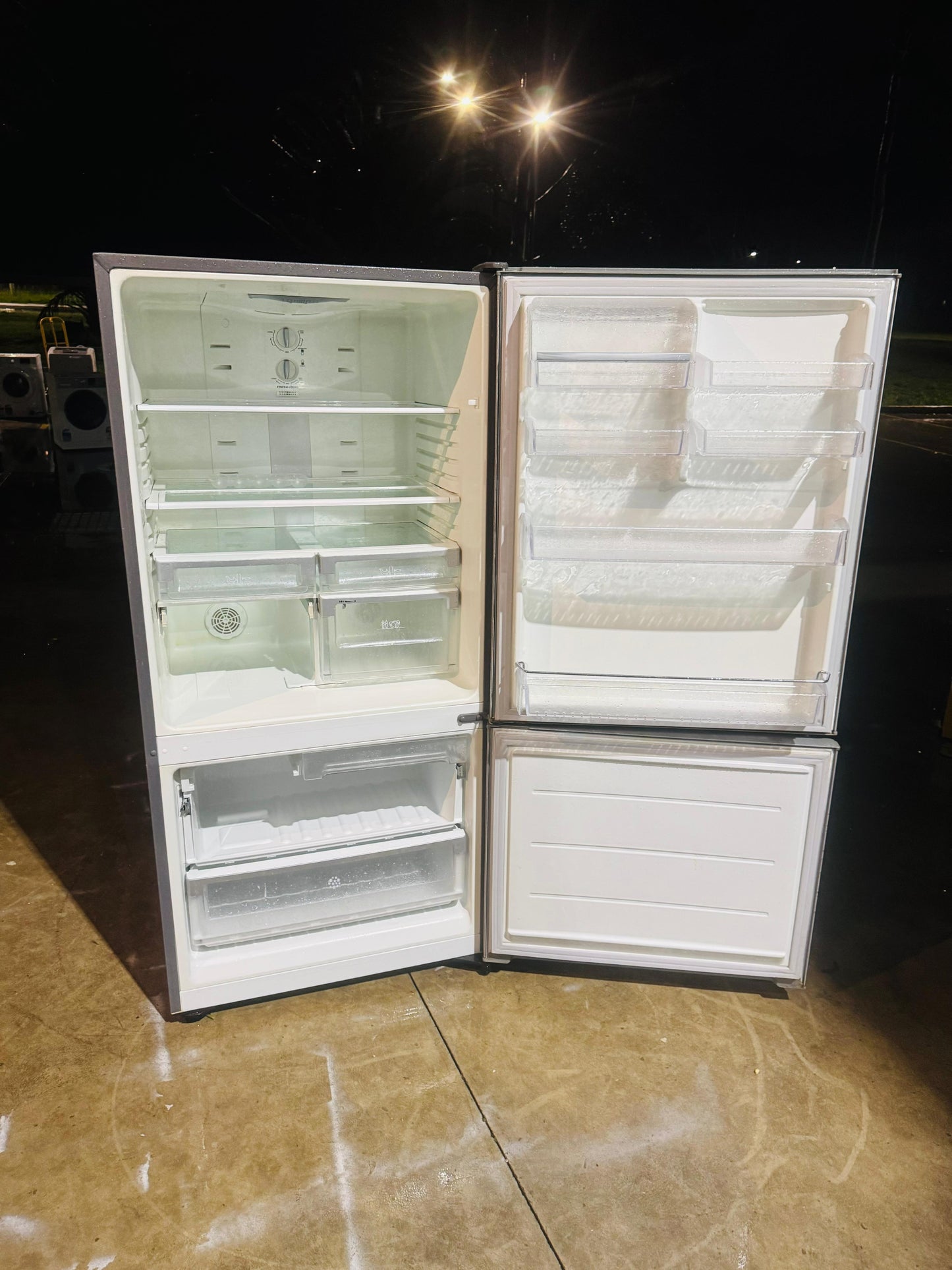ELECTROLUX 510 LITRES FRIDGE FREEZER